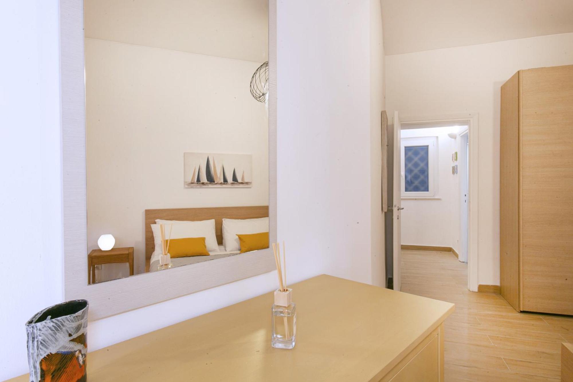 Modern 100 Meters From Piazza Mincio Apartment Rome