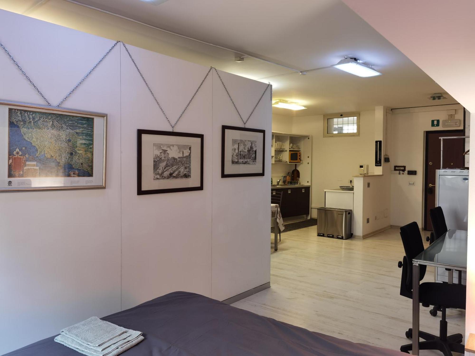 Apartment Ballarin For Business Travels And Holidays Rome