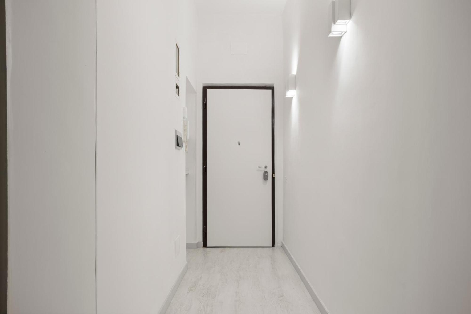 Visconti58 Boutique House - Modern With Balcony *