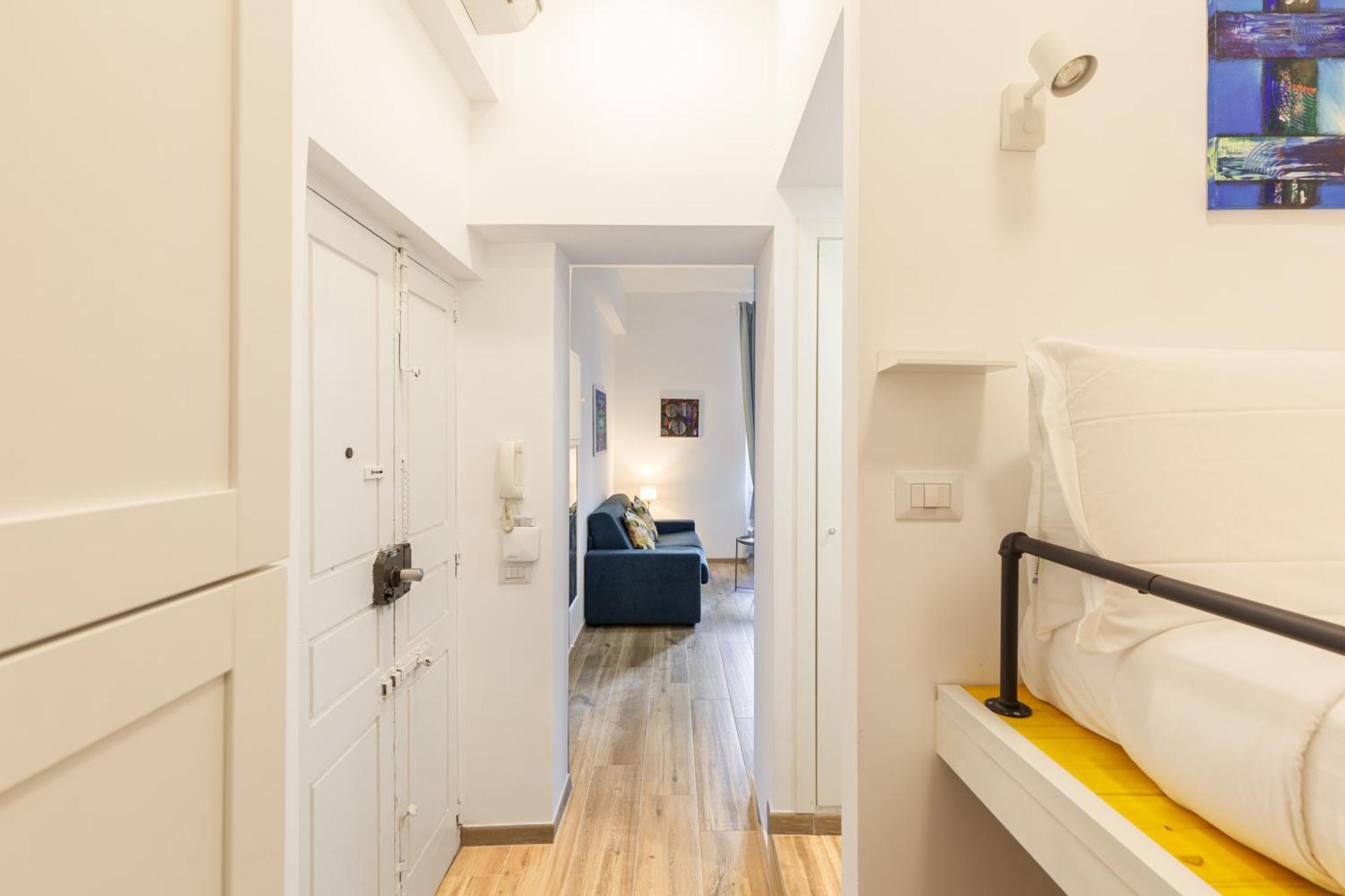 Hostly-the Porta Pia Suite-rome Centre With Charme Apartment Rome