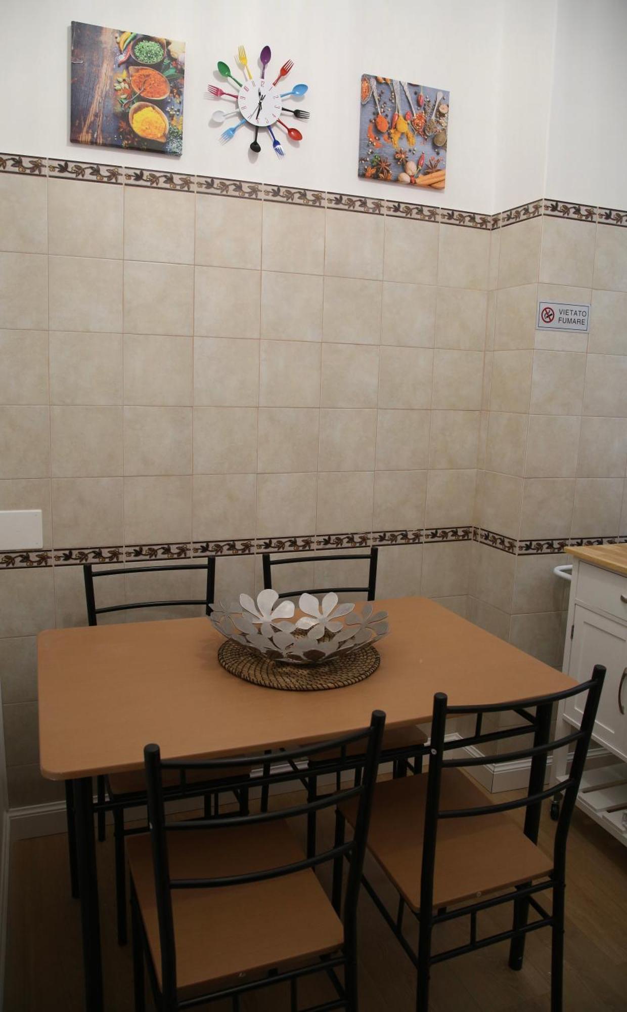 Apartment Homely In Rome