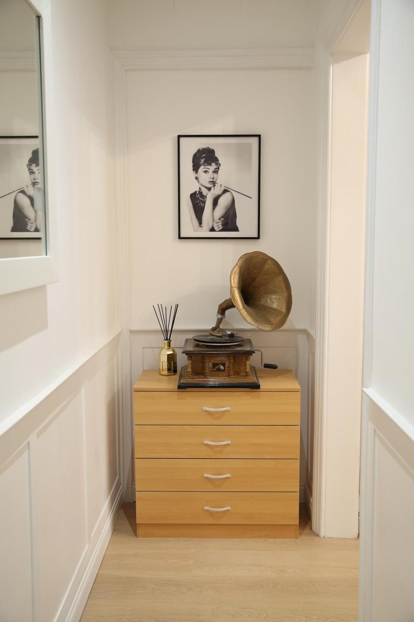 Homely In *