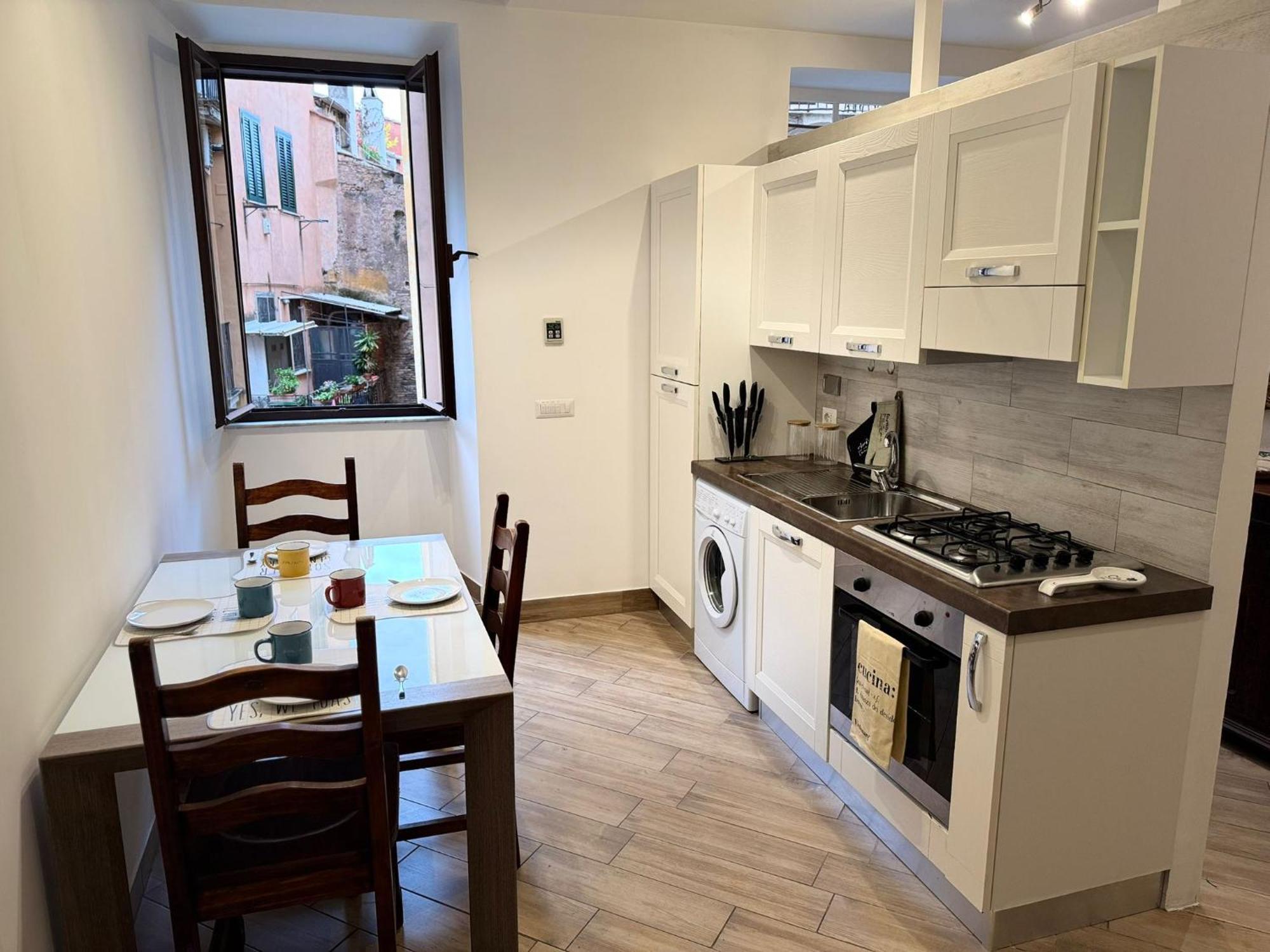 Trastevere Garibaldi 14 Apartment Rome