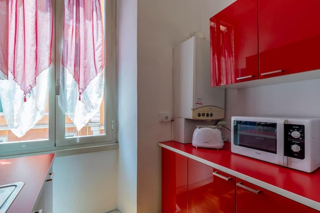2 Minutes From The Colosseum - Luxury Apartamento