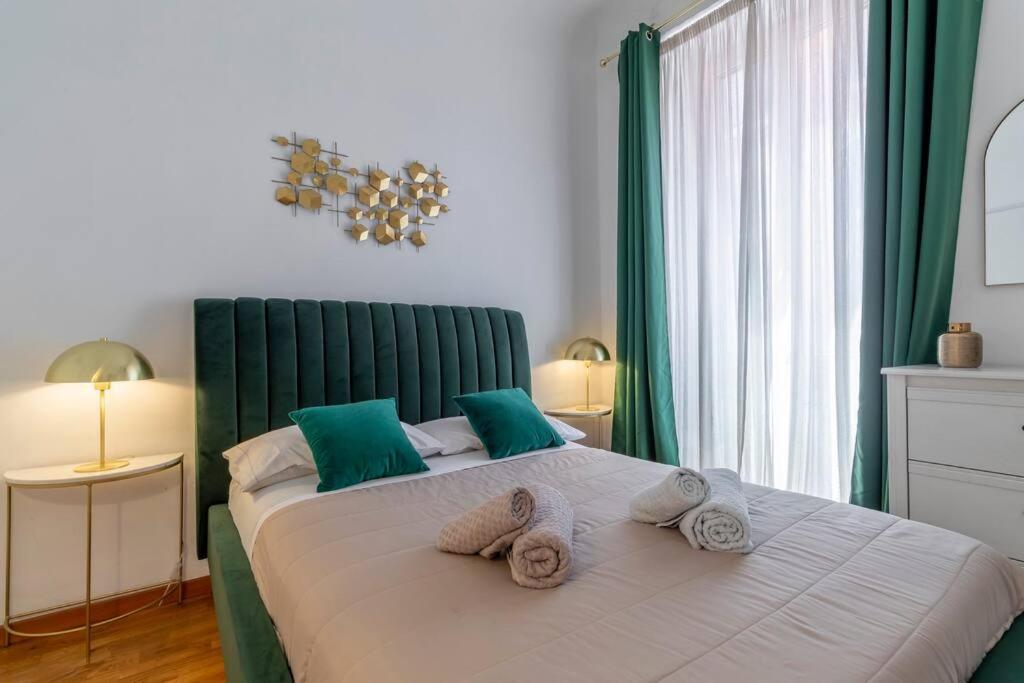 2 Minutes From The Colosseum - Luxury * Roma