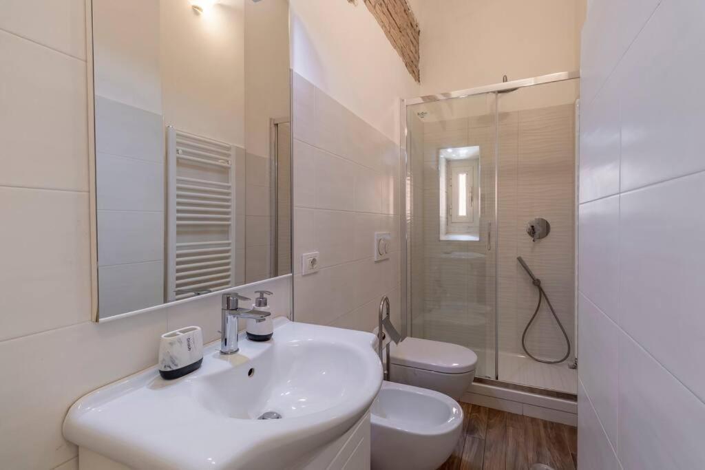 2 Minutes From The Colosseum - Luxury Apartamento *