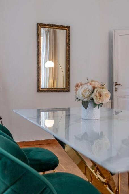 Apartamento 2 Minutes From The Colosseum - Luxury *