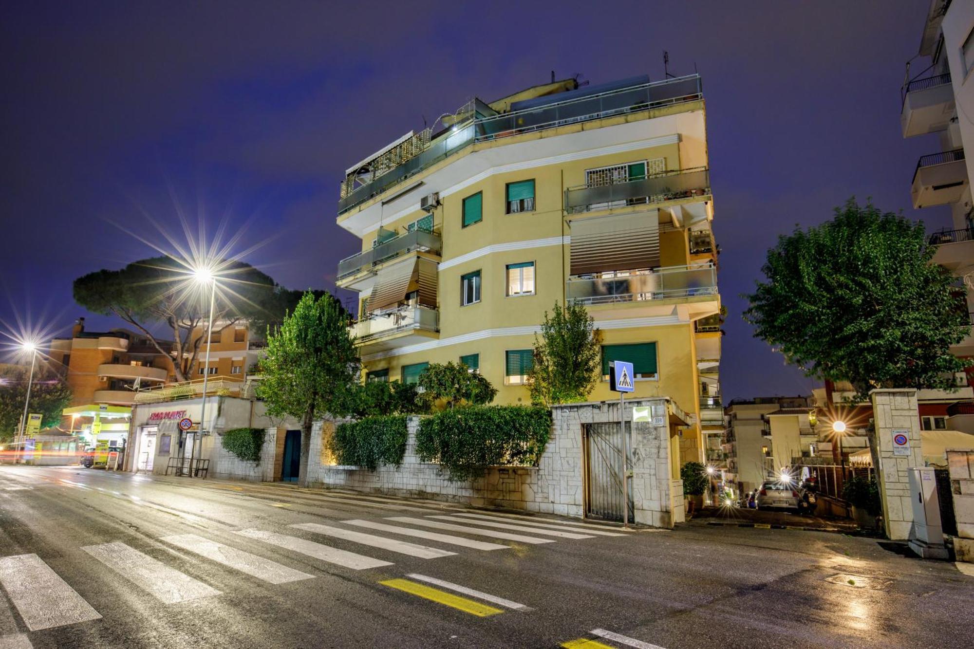 Vatican Aurelia House * Rome