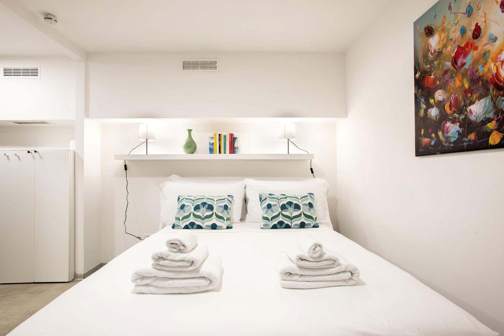 Comfortable Pied-a-terre In The Center Of Rome