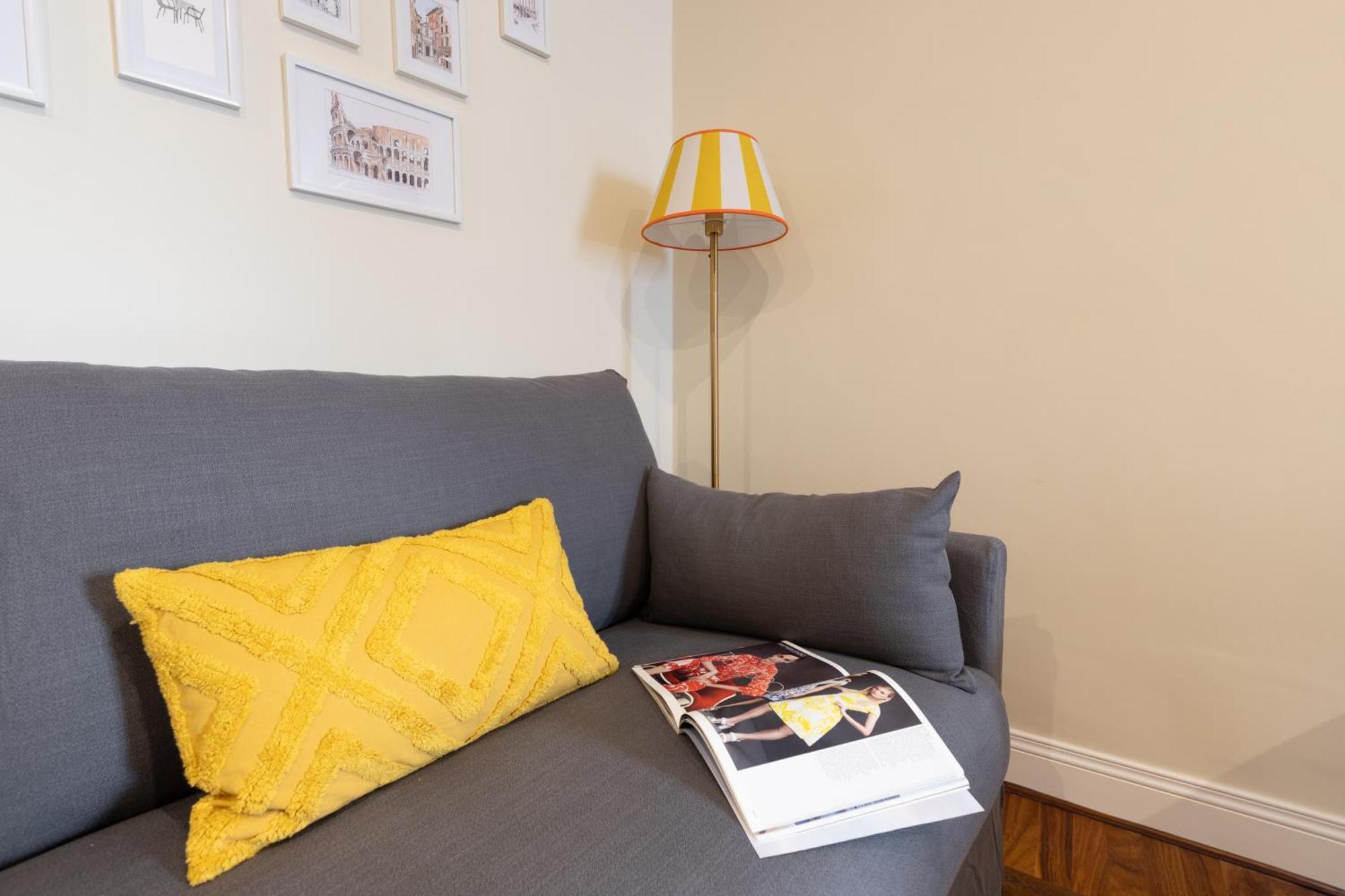 Apartment Coppelle Charme - My Extra Rome