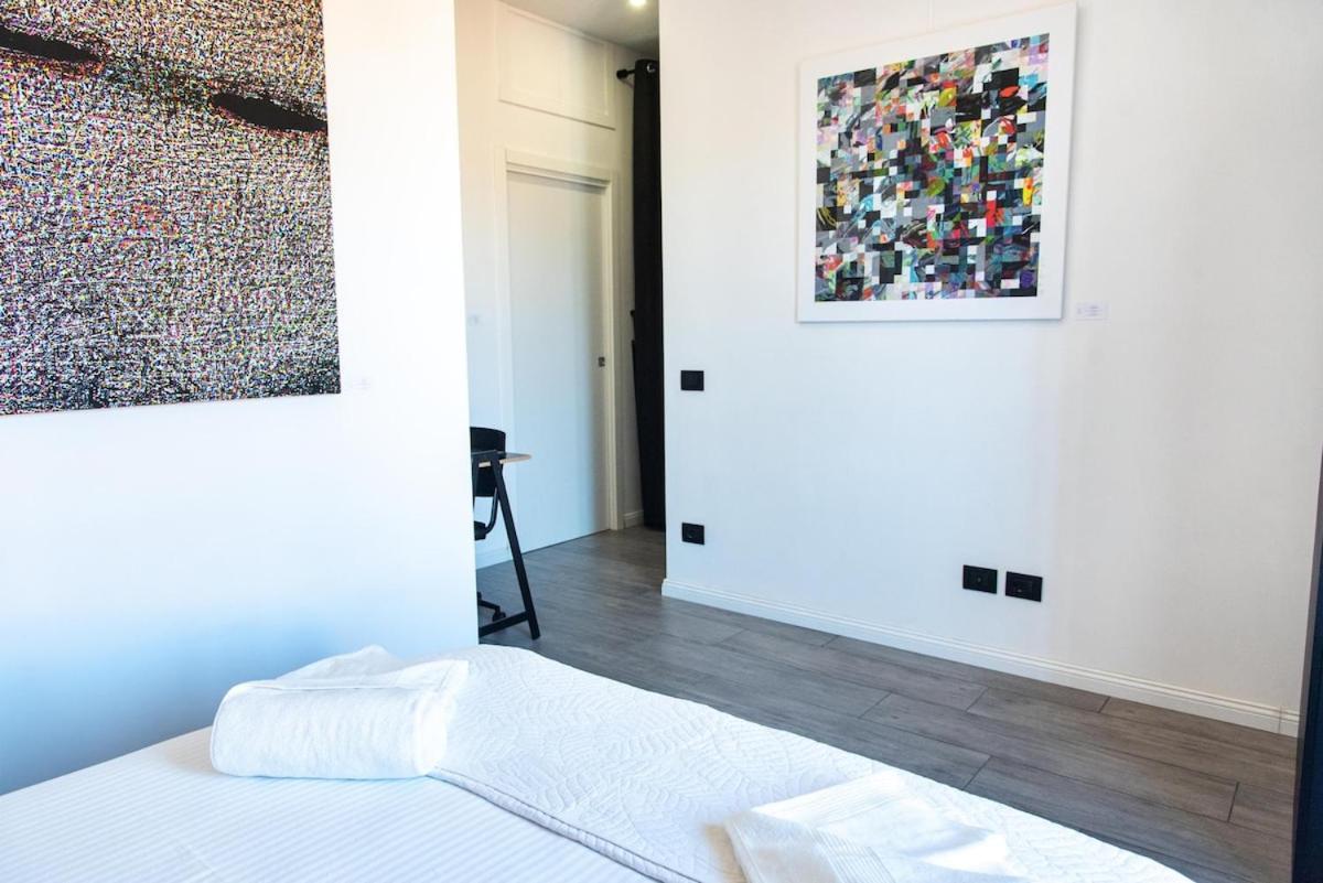 In An Art Gallery Apartment *
