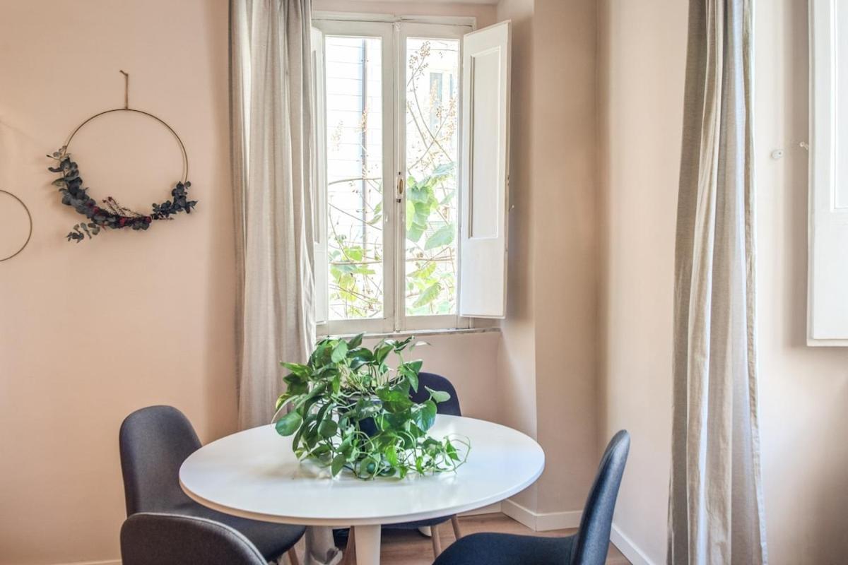 Apartment Cappellari Campo Dei Fiori Int 3 *