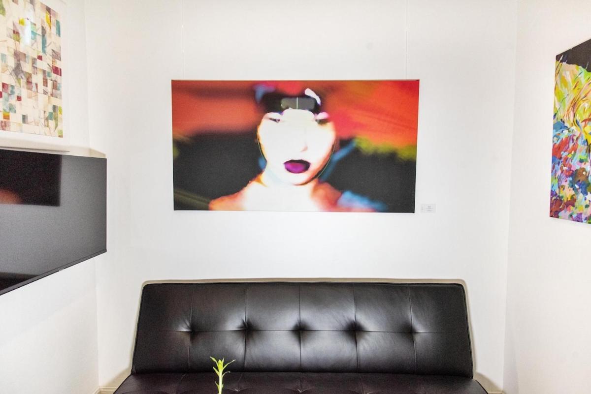 In An Art Gallery Apartment Rome