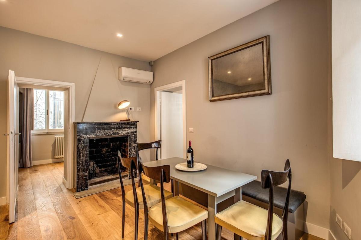 Campo Di Fiori 2 Bedroom Int 4 Apartment Rome