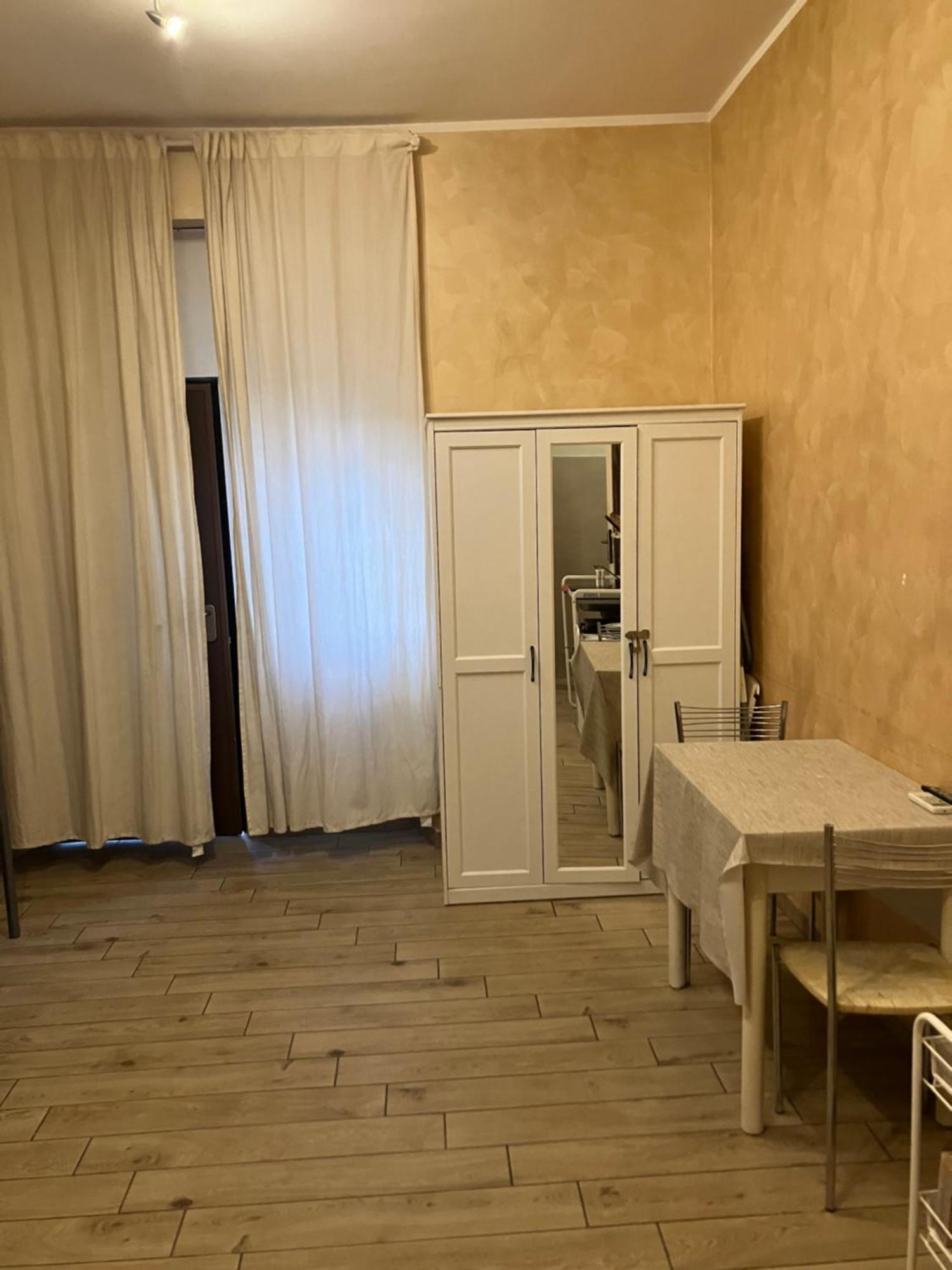 Monolocale Piano Terra Mq 30 Via Ciclamini Apartment