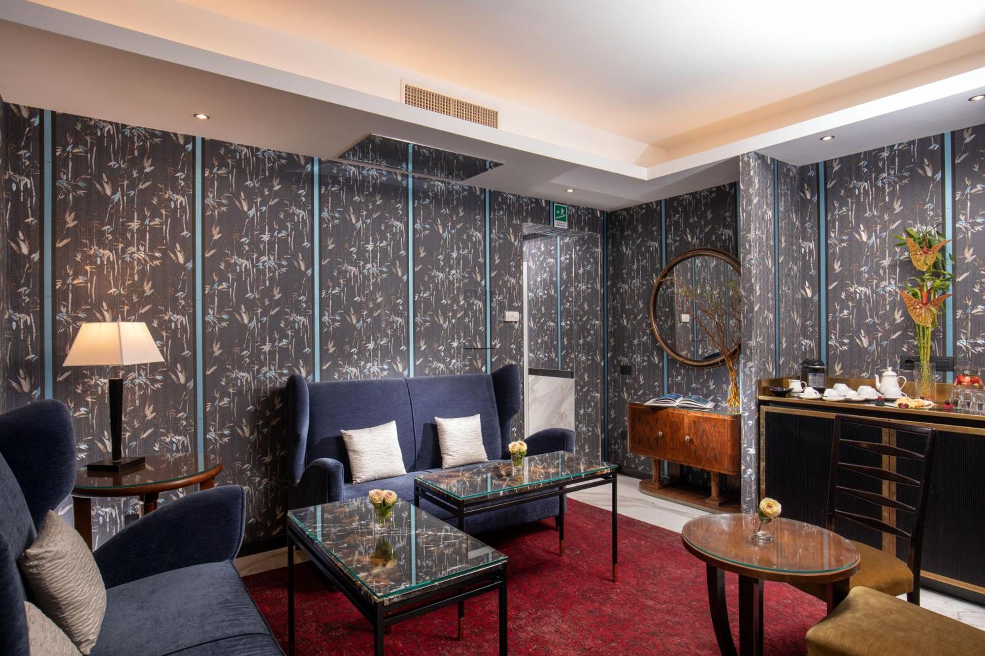 The At The Spanish Steps Luxury Collection - Mario De' Fiori * Rome