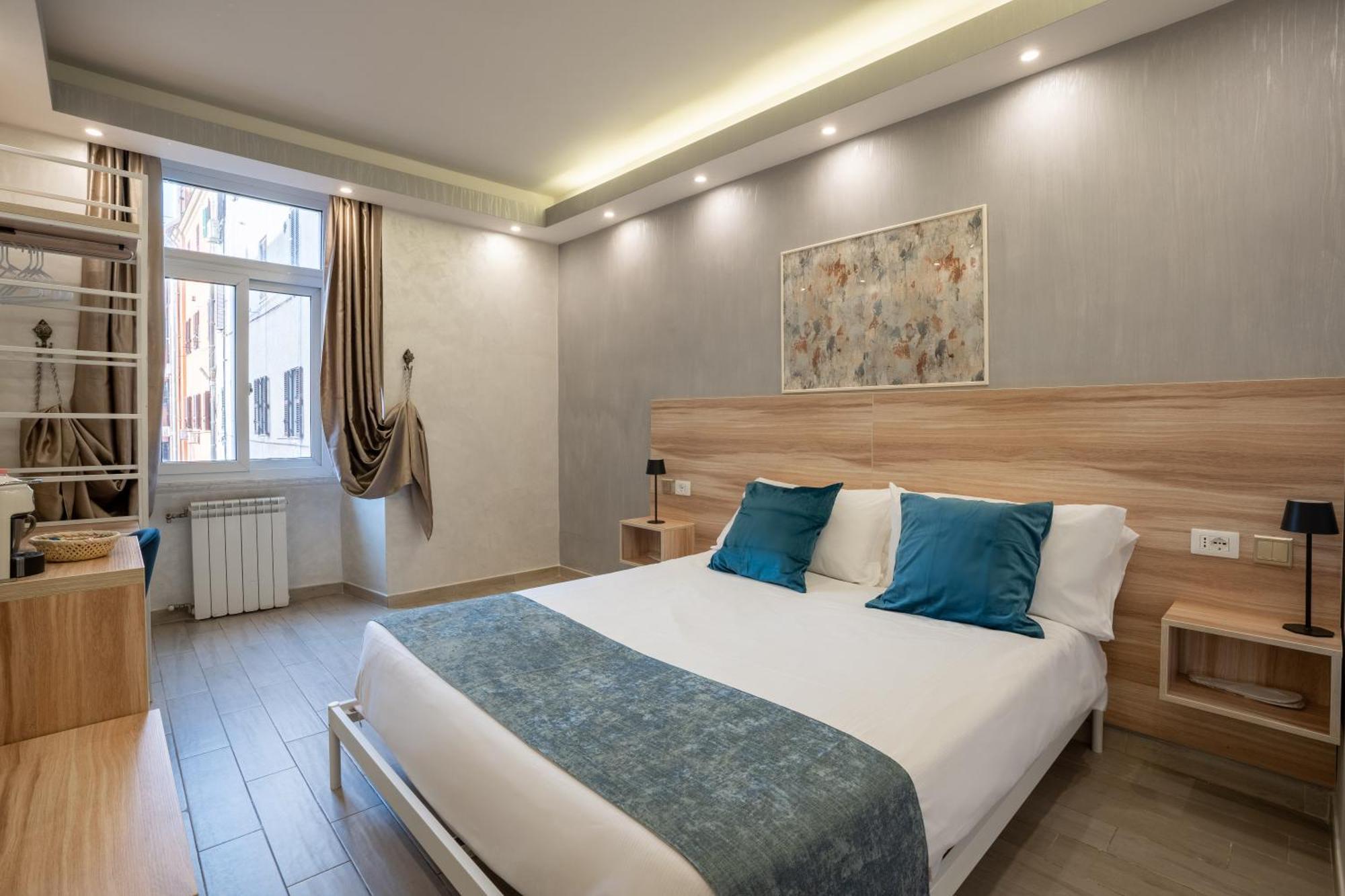Bed & Breakfast Drago D'oro - Accross From Metro Vittorio Emanuele Roma
