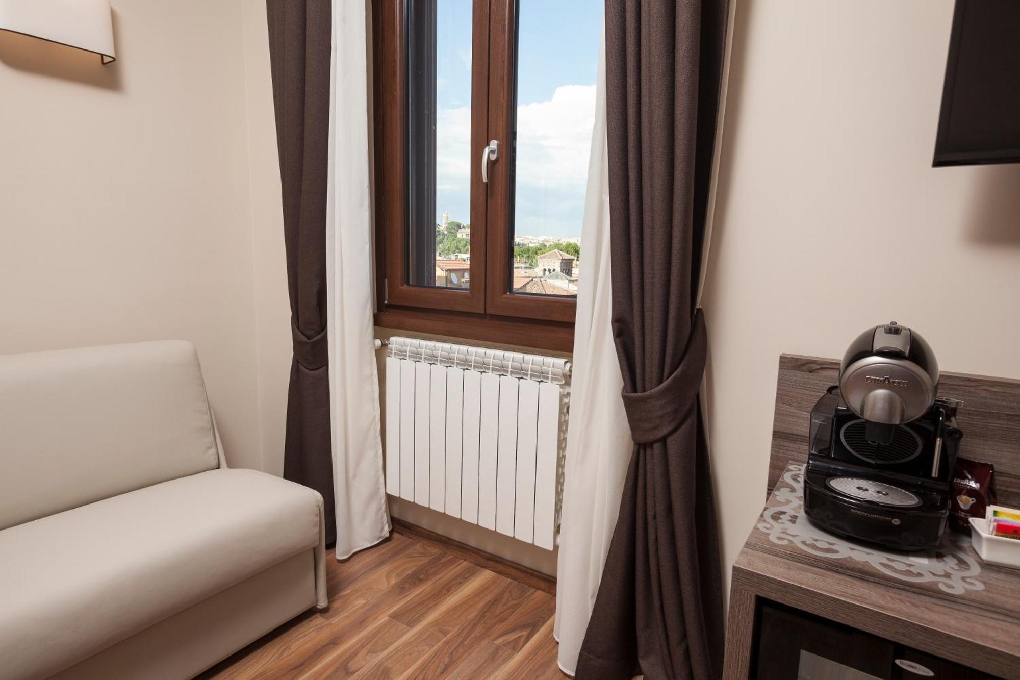 Window On Guest house 2*