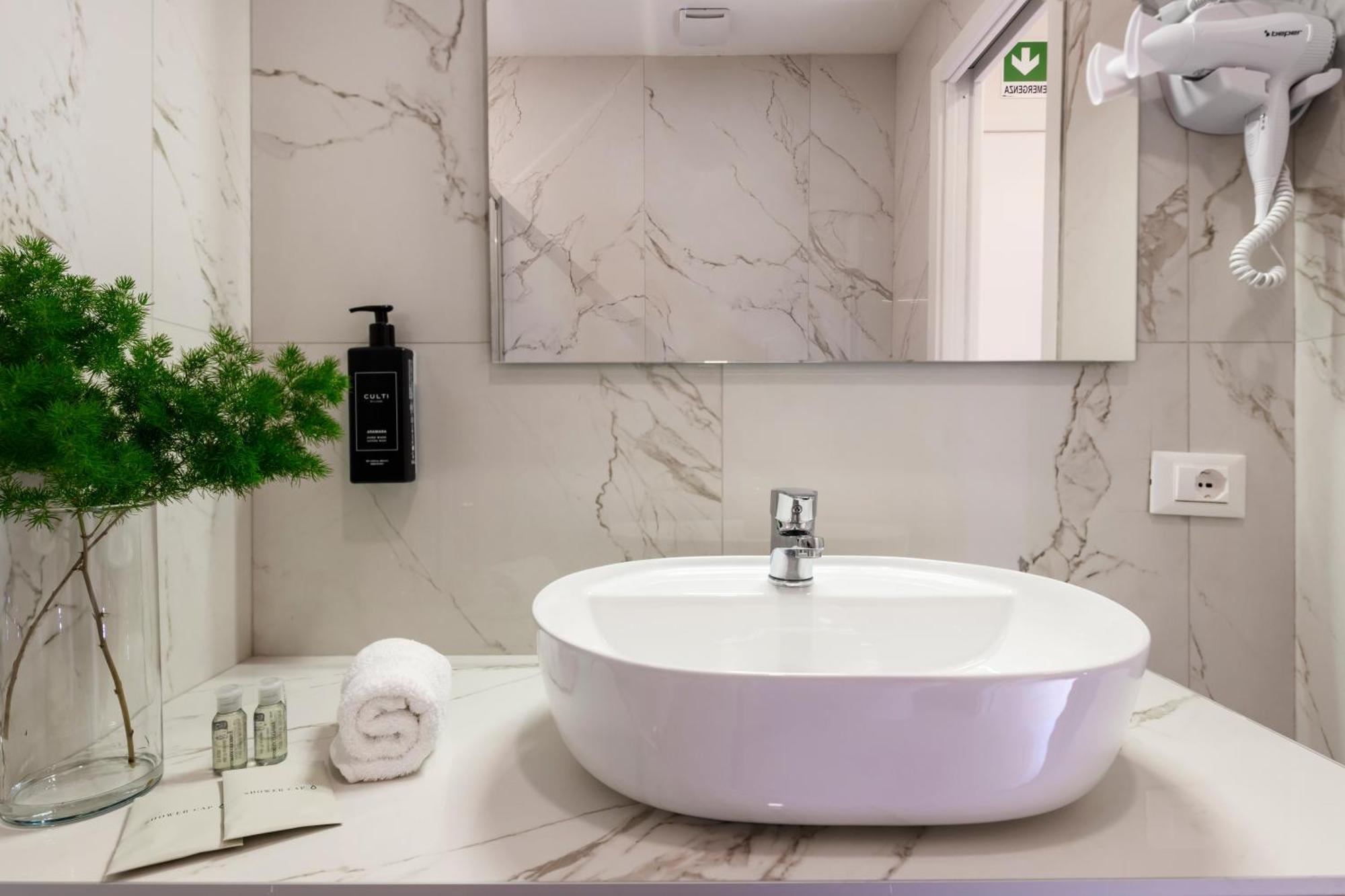 Gasthuis Tolu Relais Rome