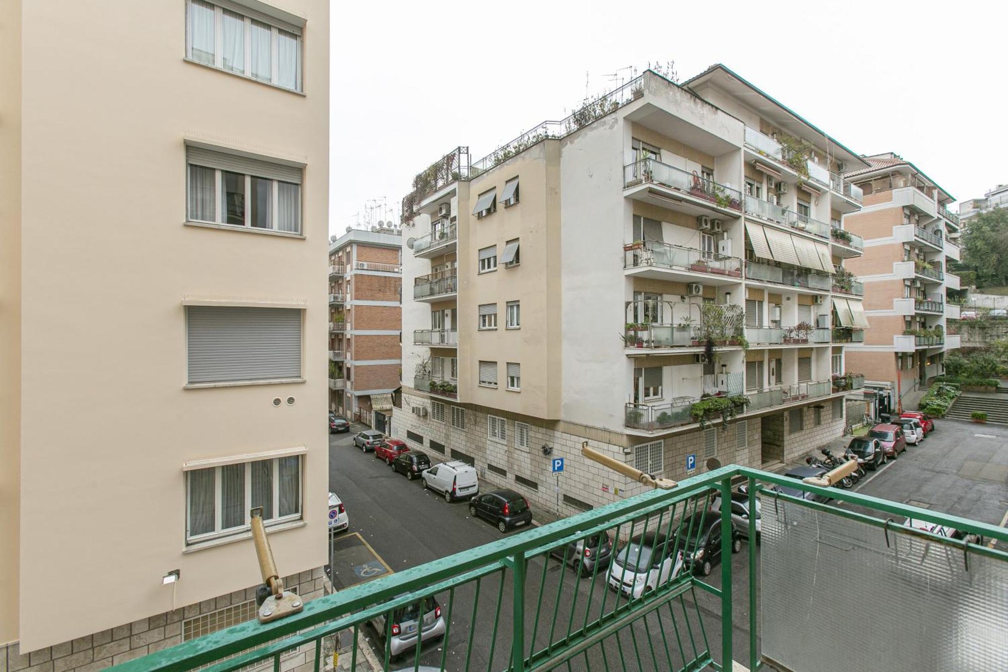 Modern 5 Minutes From Ponte Milvio *