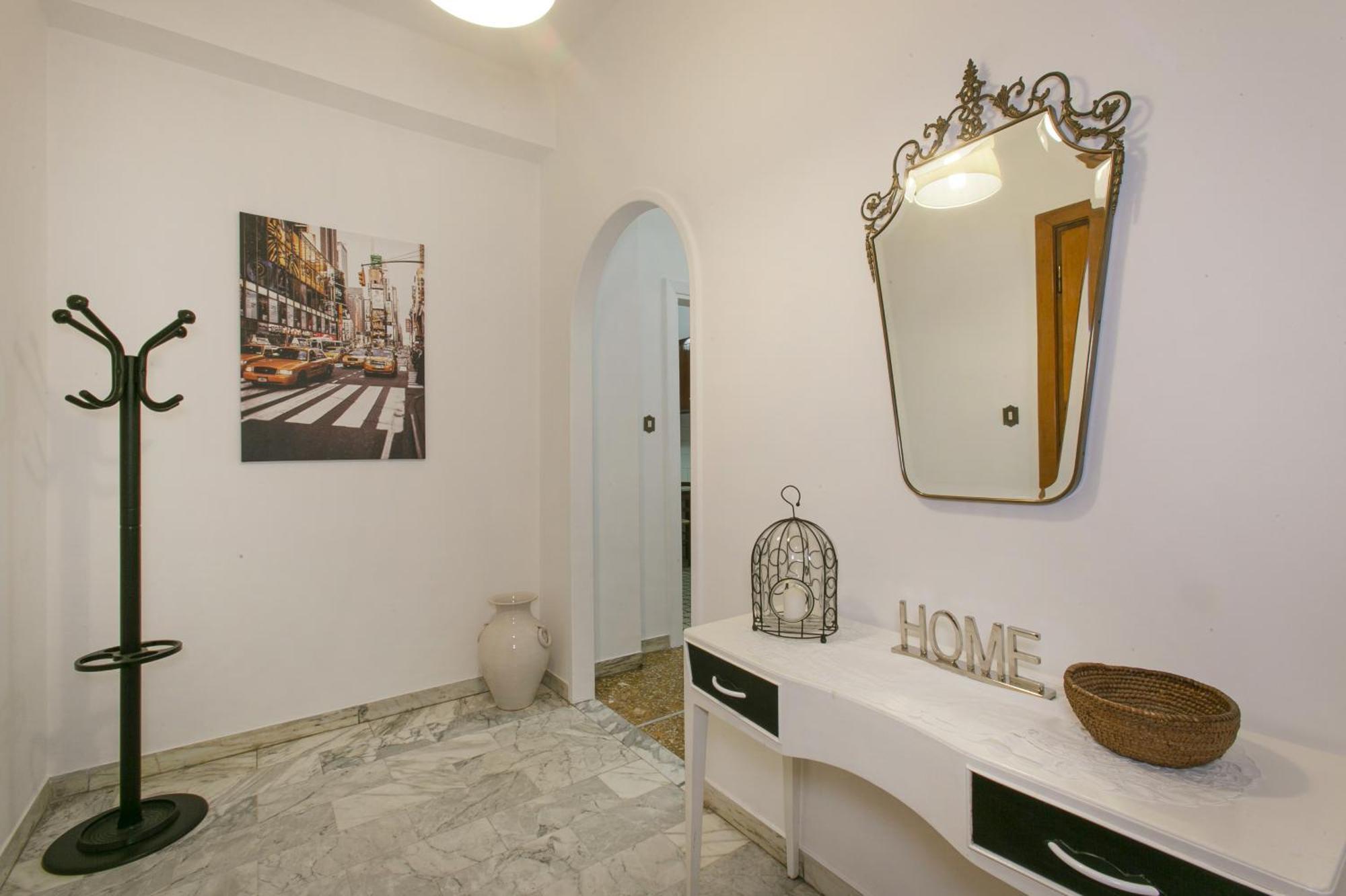 Modern 5 Minutes From Ponte Milvio
