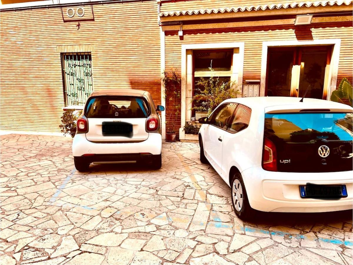 Apartment Cosy Sunny Coppede Balcony And Car Park Rome