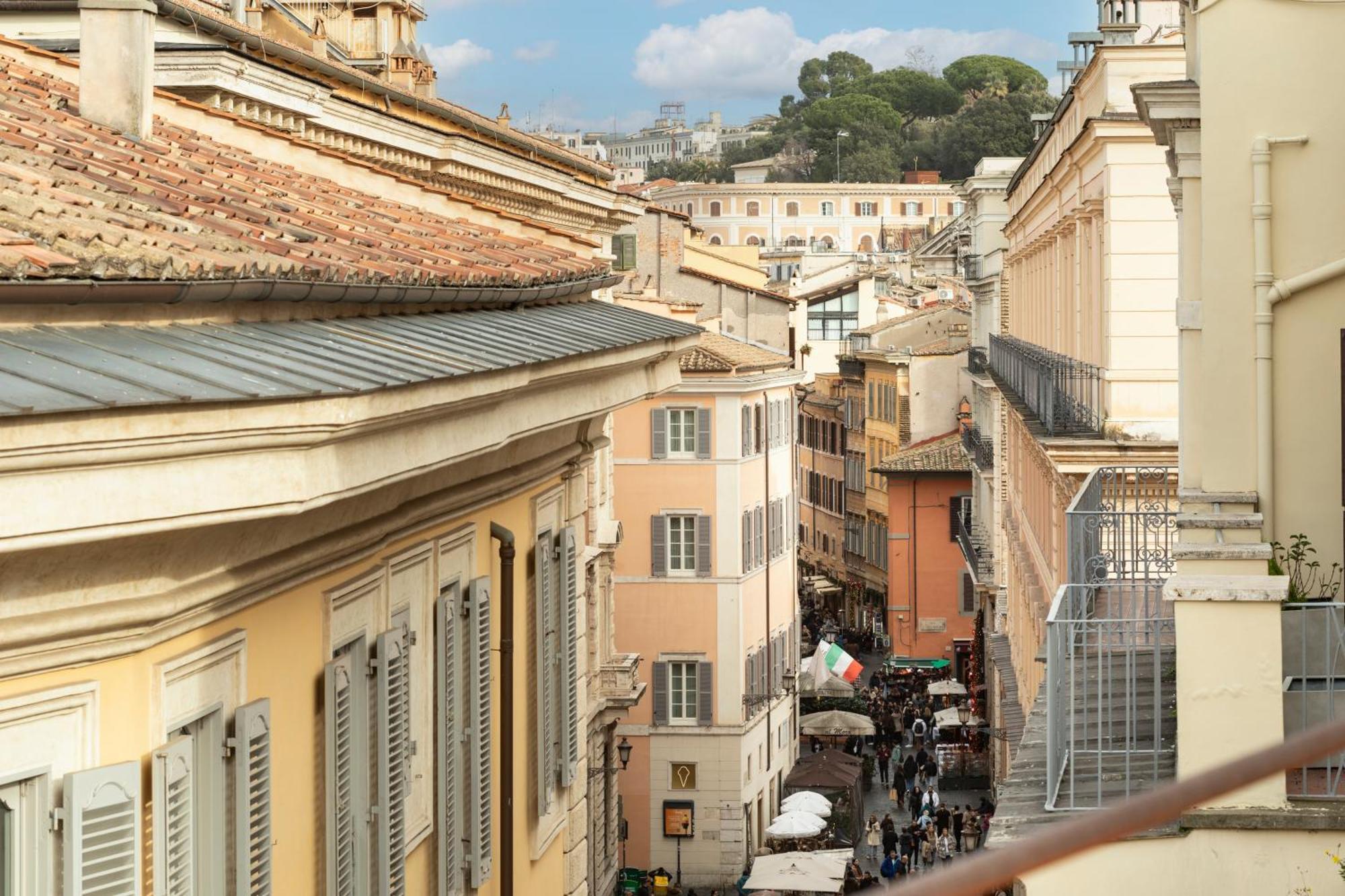 Trevi Charming Penthouse Apartamento
