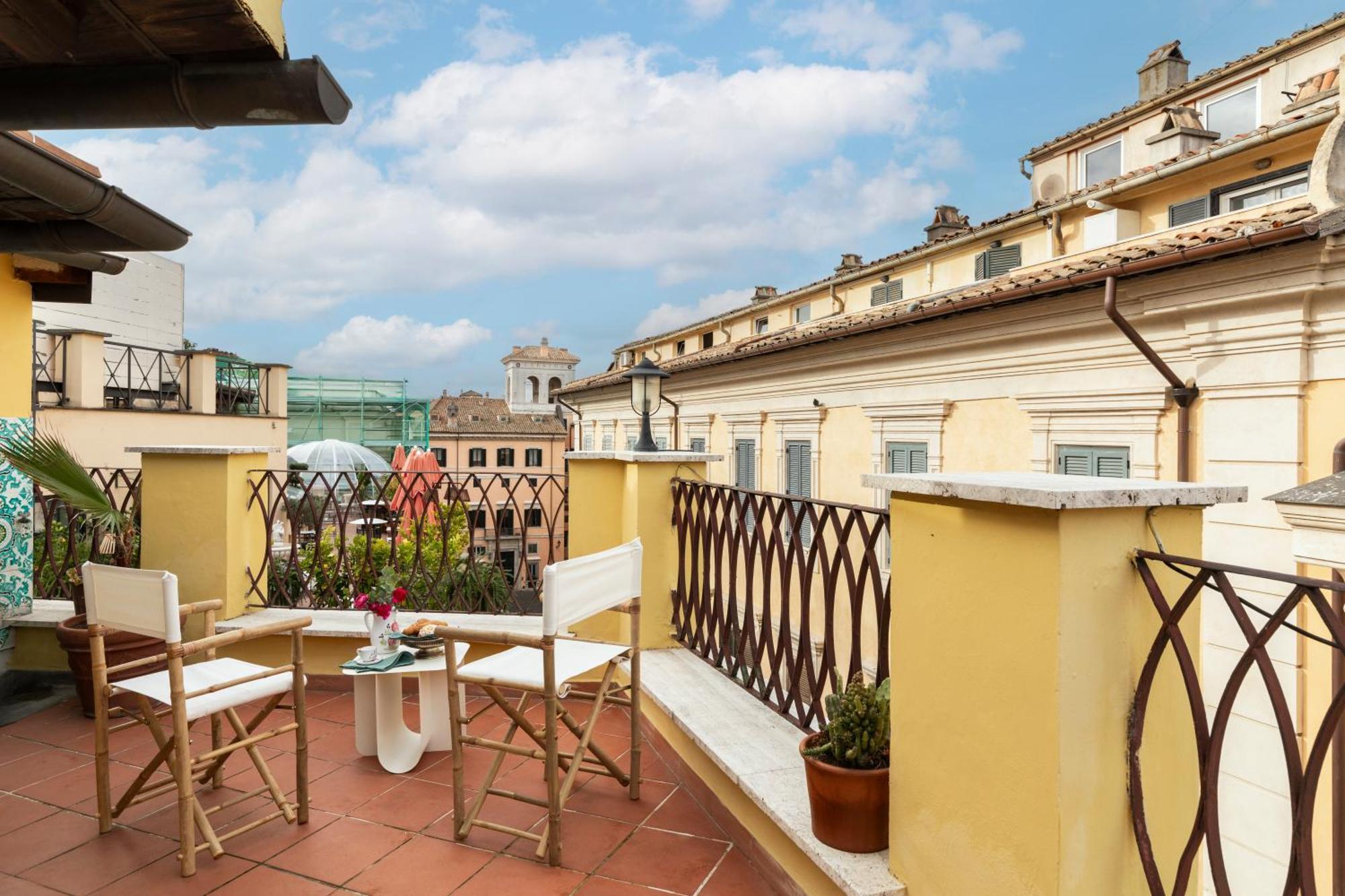 Apartamento Trevi Charming Penthouse *