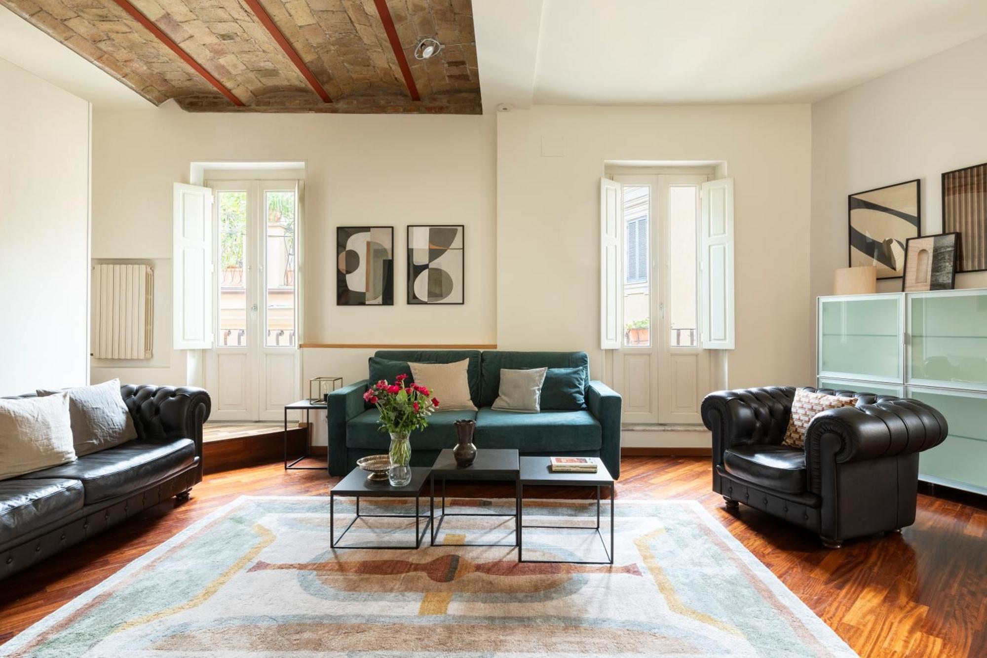 Trevi Charming Penthouse Roma