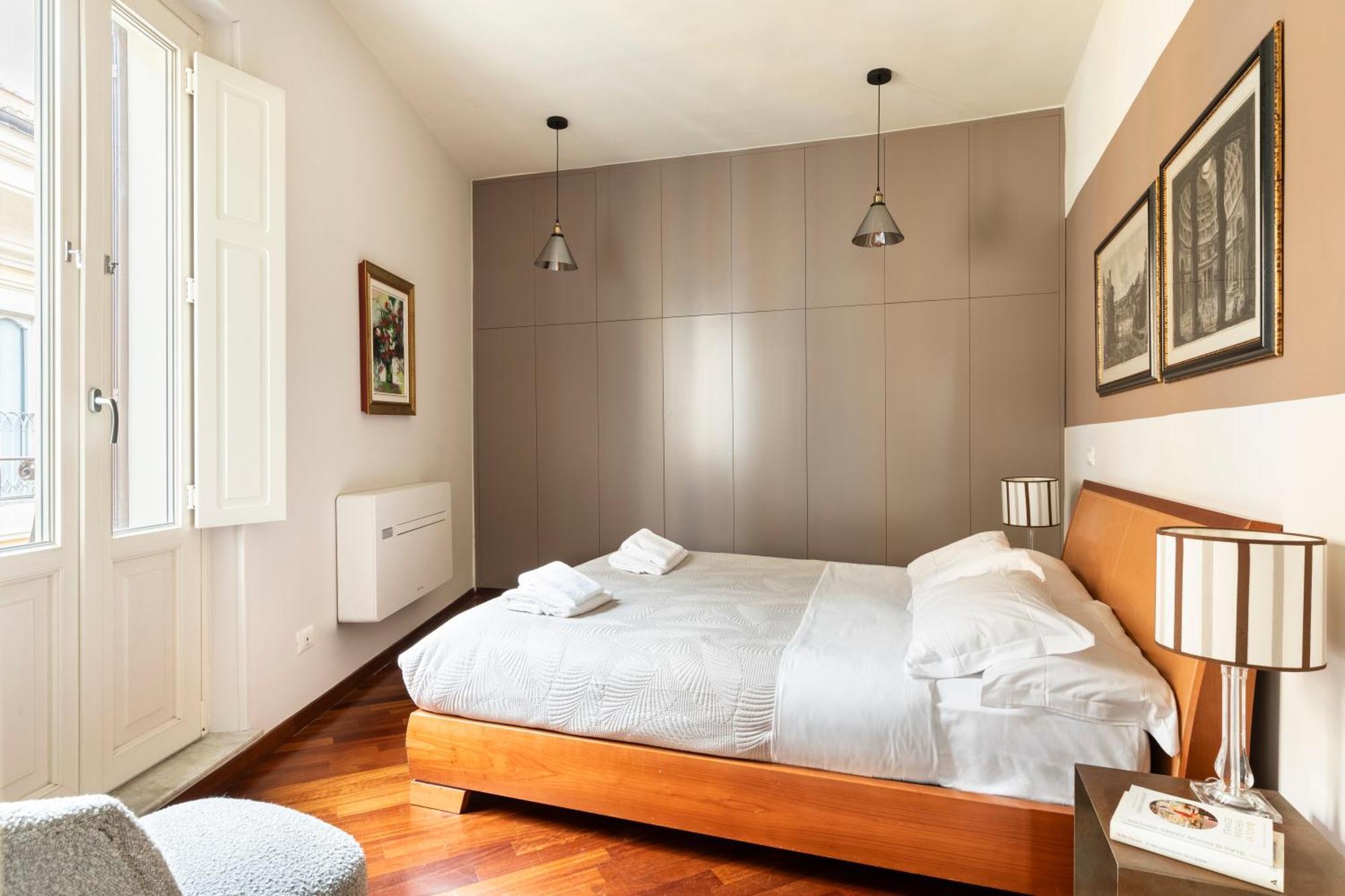 Trevi Charming Penthouse Apartamento