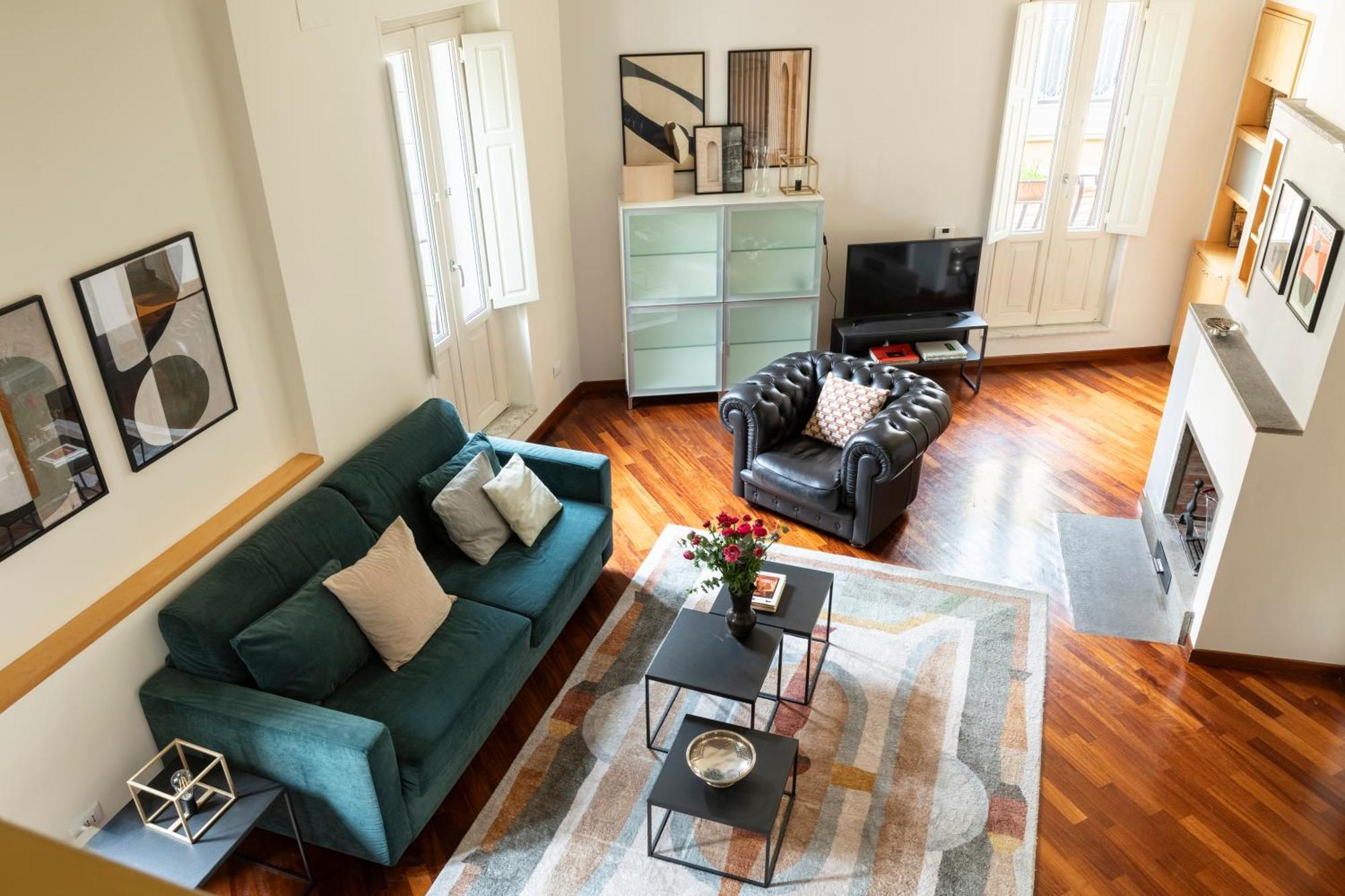Trevi Charming Penthouse Apartamento *