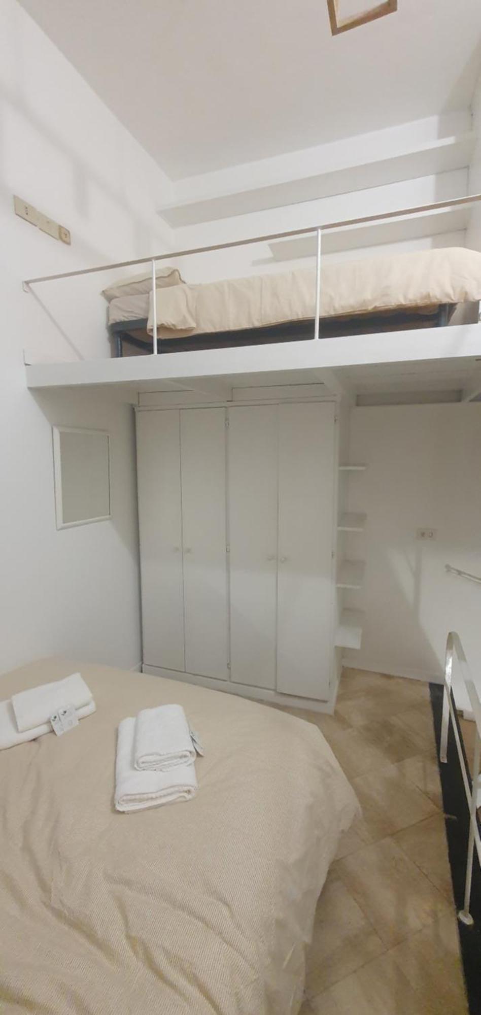 Homehouse Serpenti - Colosseum - Rione Monti Roma