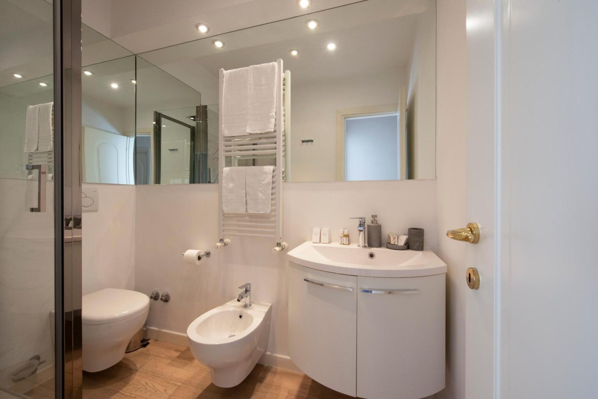 Apartment Lucrezio Caro Luxury *