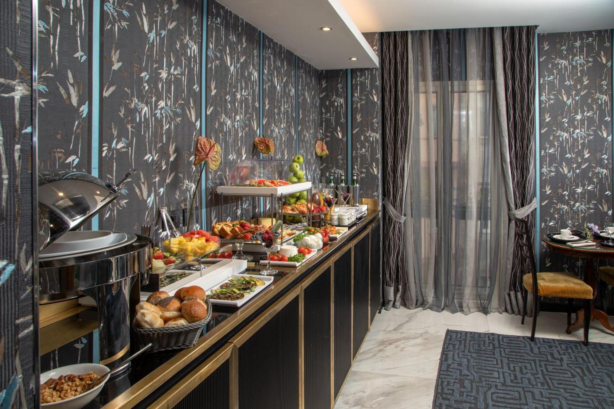 The At The Spanish Steps Luxury Collection - Mario De' Fiori Guest house *