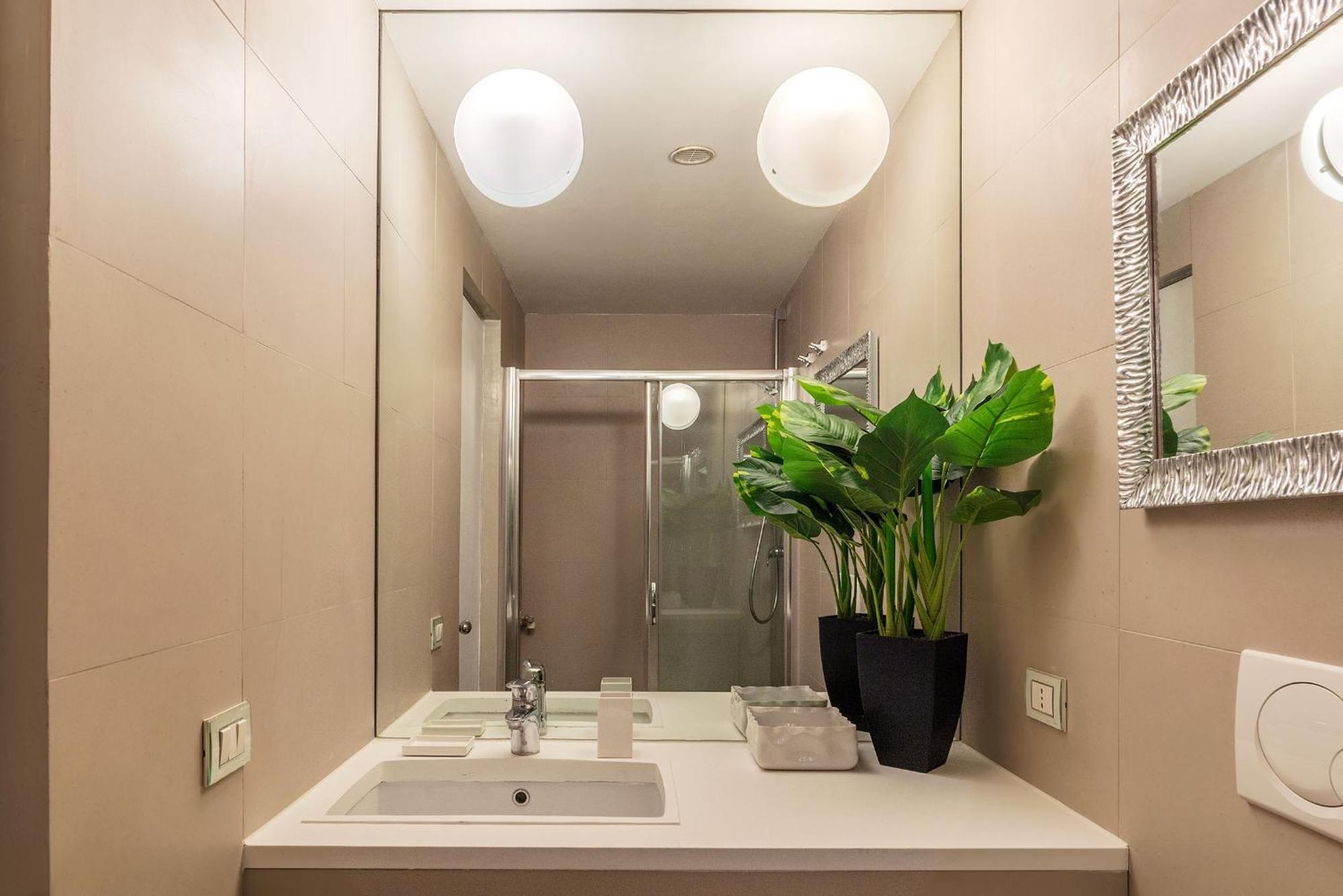 Apartment Cs Spanish Steps Lovely