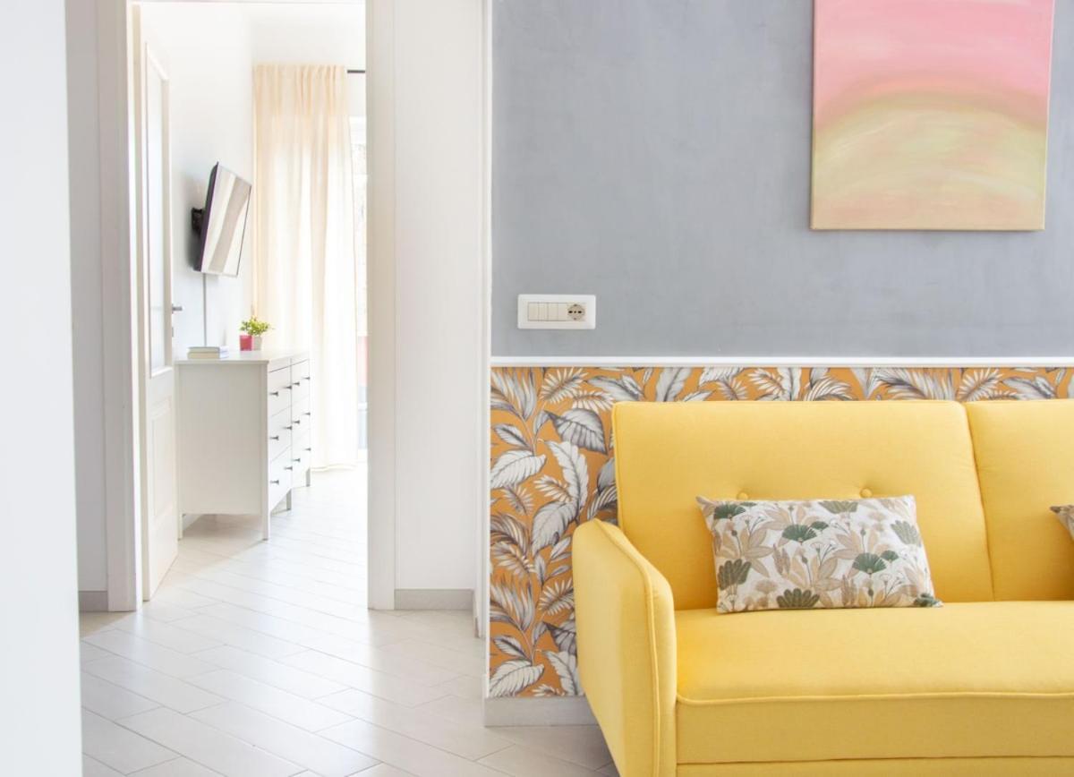 Three-bedroom With Private Terrace - Anagnina Appartement Rome