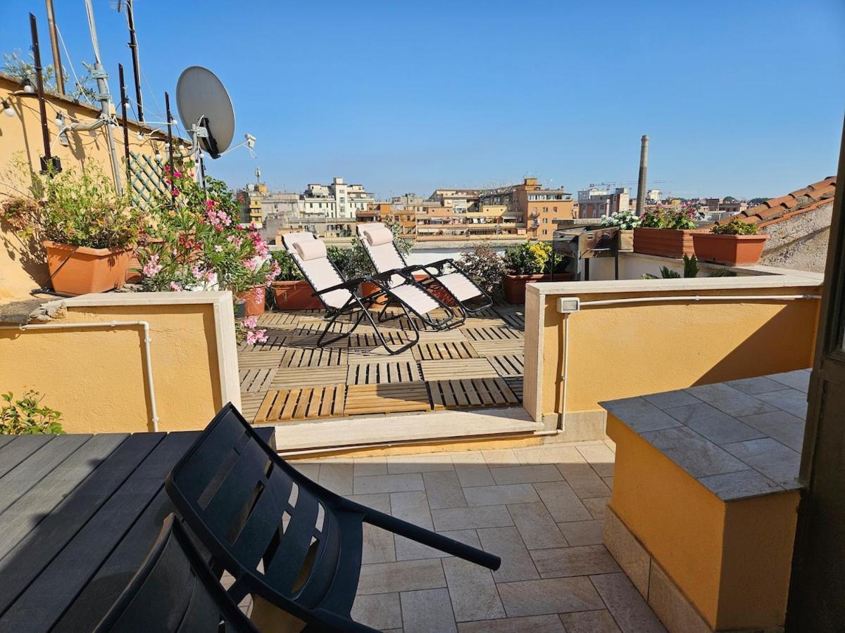 Appartamento Luminoso Attico Con Terrazza