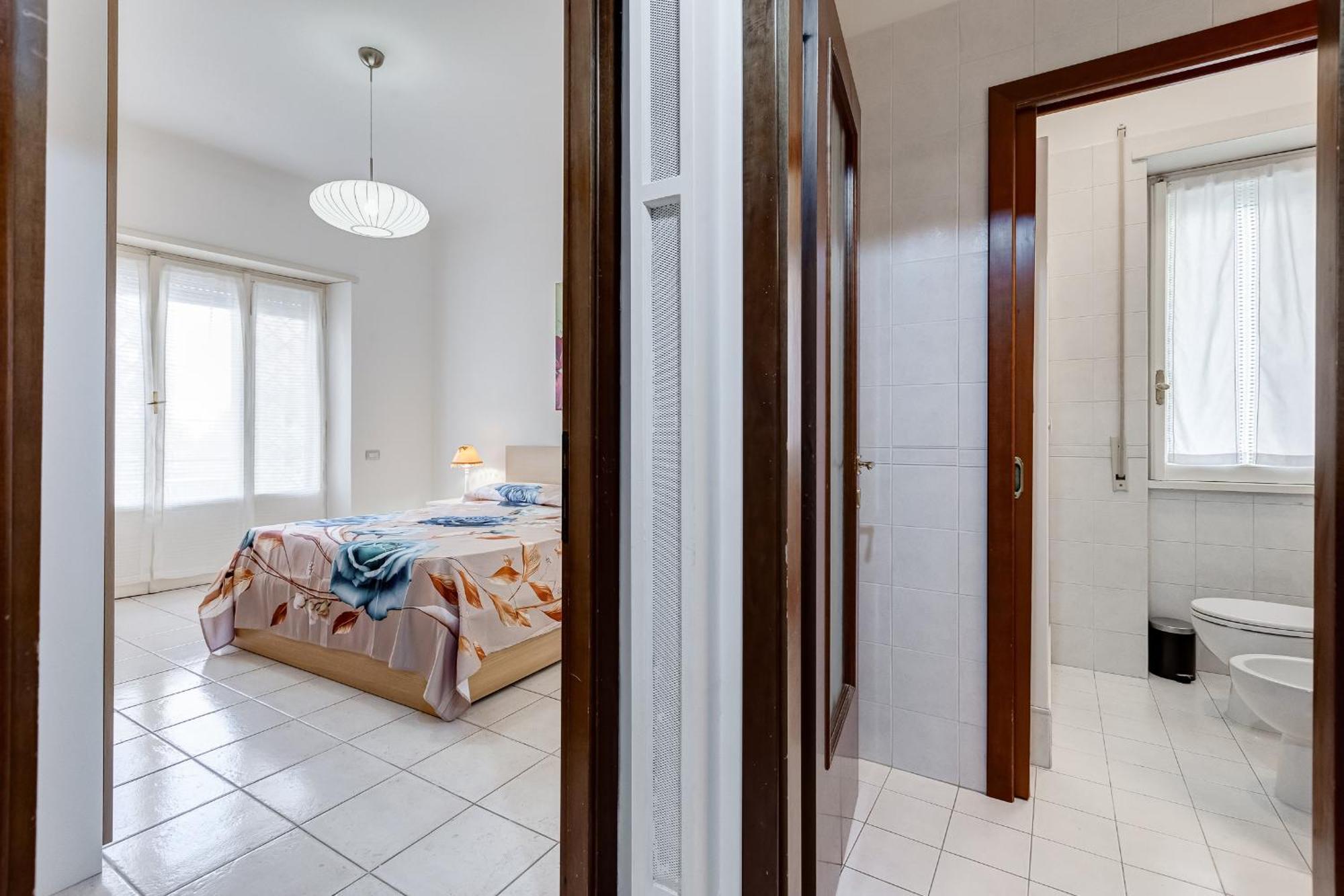 Cozy 2-bedroom Flat With Balcony In Monteverde