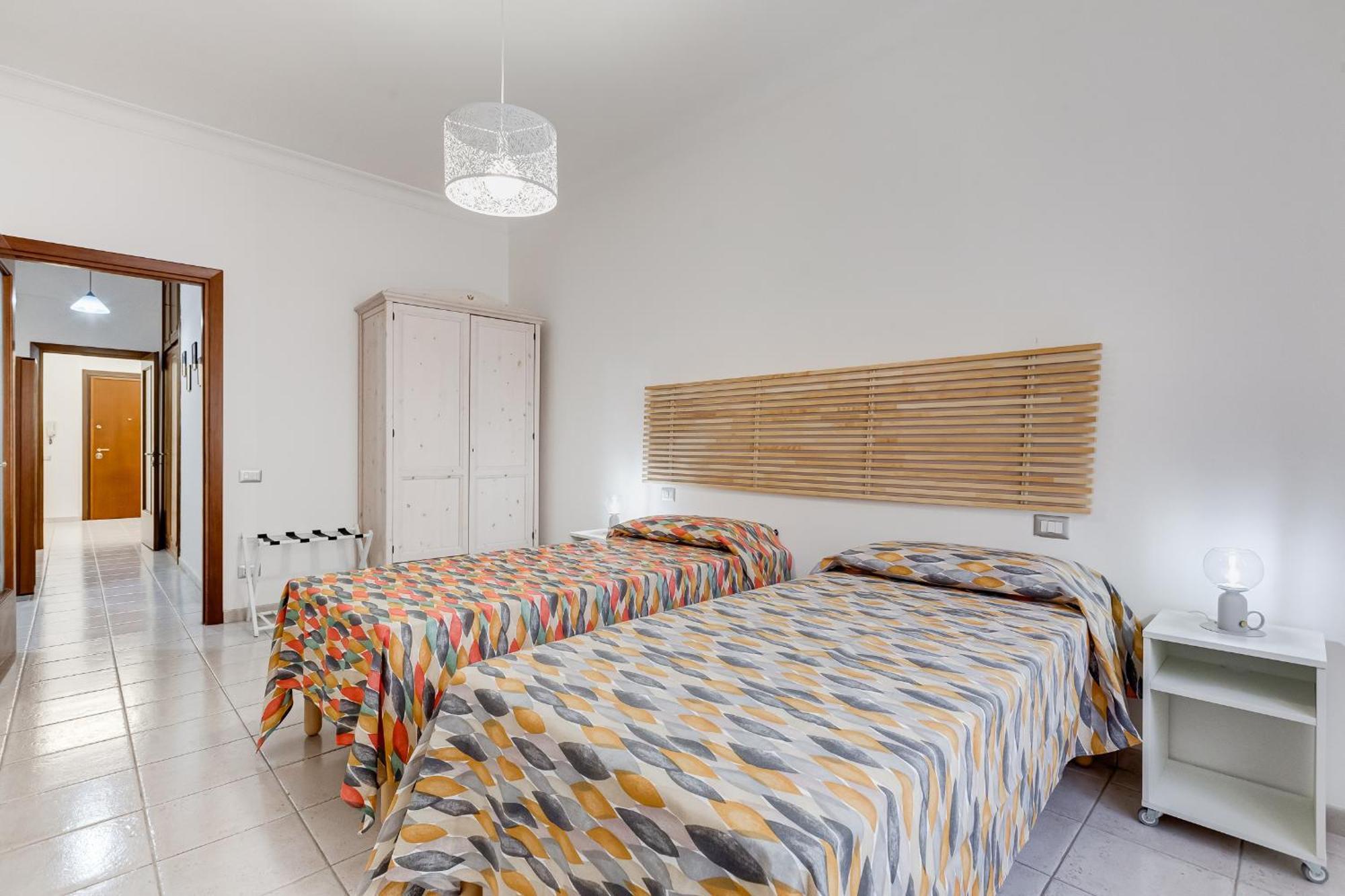 Cozy 2-bedroom Flat With Balcony In Monteverde Apartment *