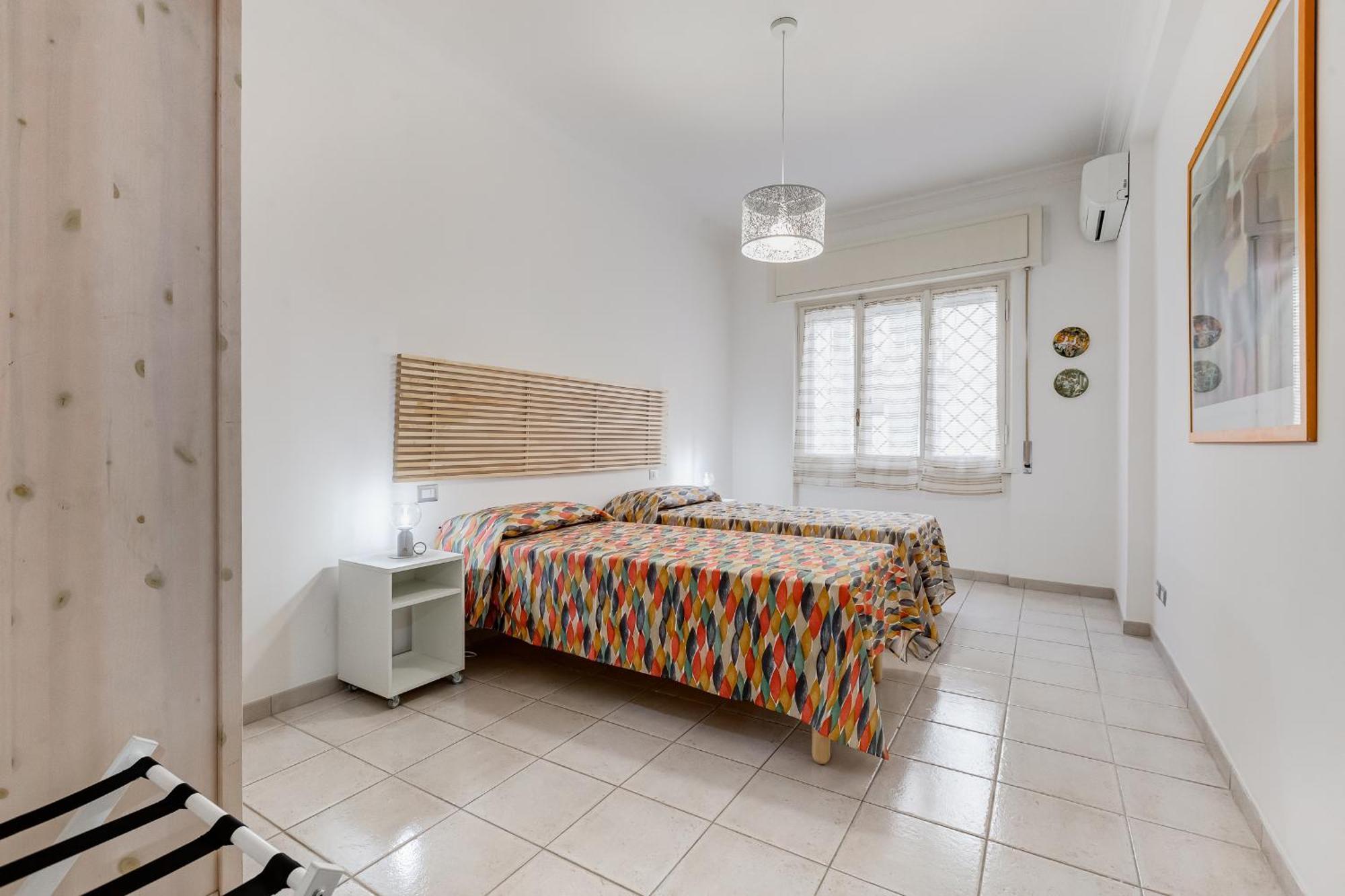 Apartment Cozy 2-bedroom Flat With Balcony In Monteverde *