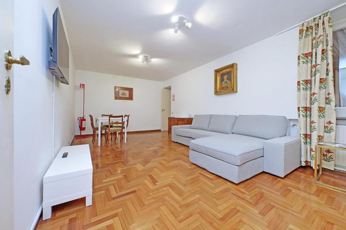 Apartment Pantheon Rondanini Rome