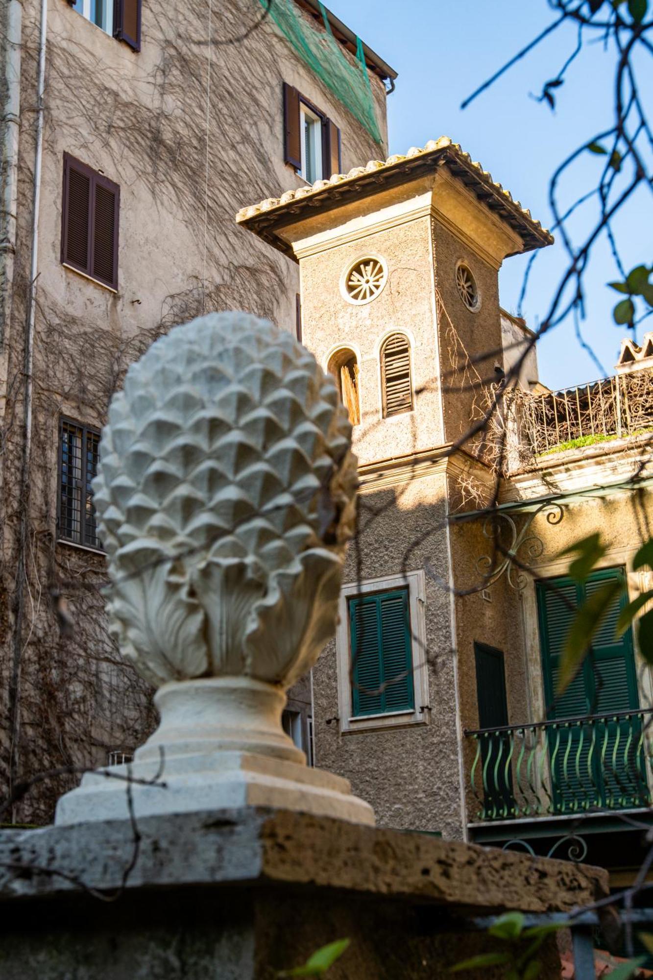 Historical Palace With Large Terrace Appartement