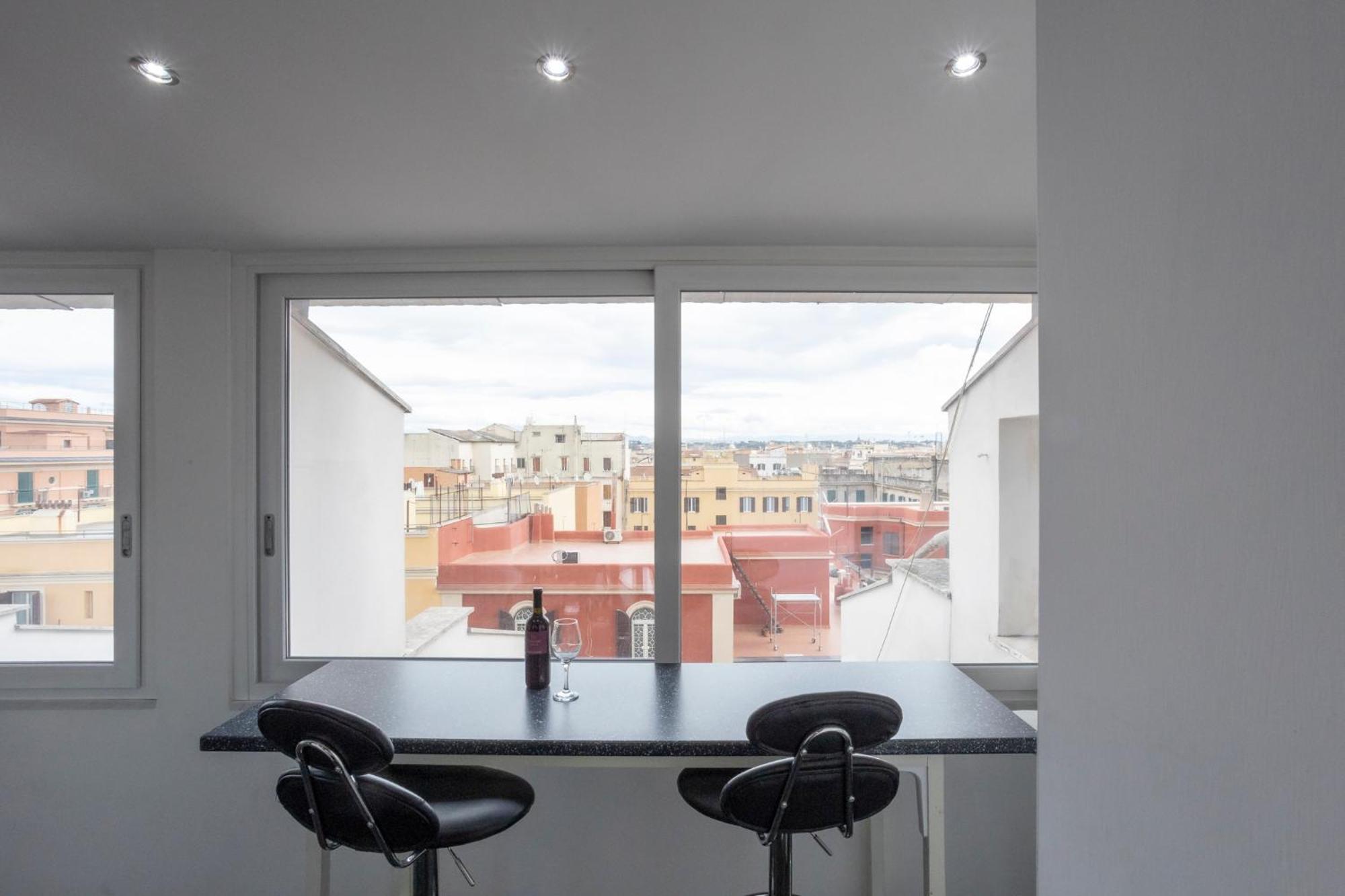 Apartamento Homehouse Candia - Vatican Attic Roma