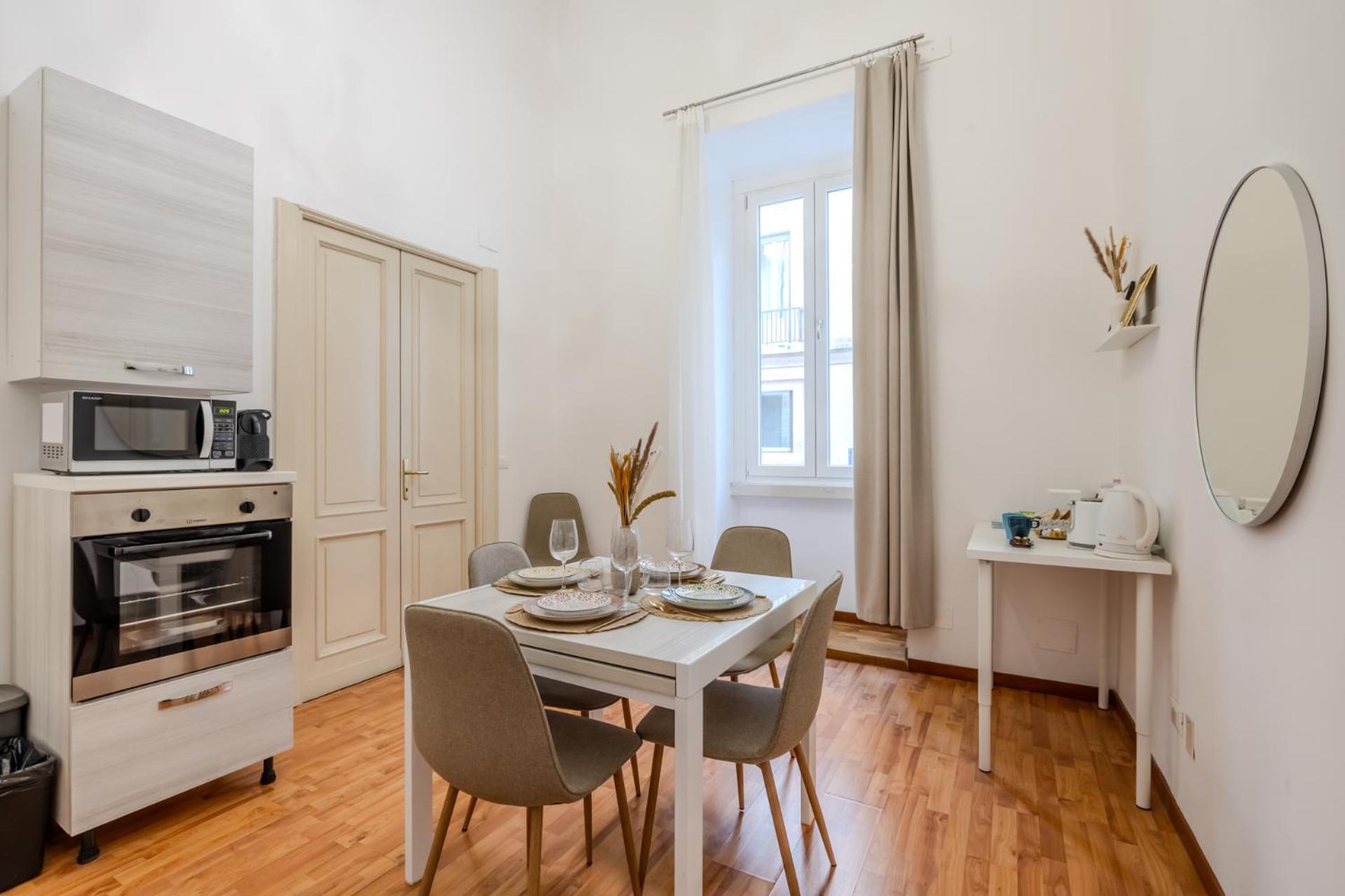 Appartement Storico In Zona Barberini *
