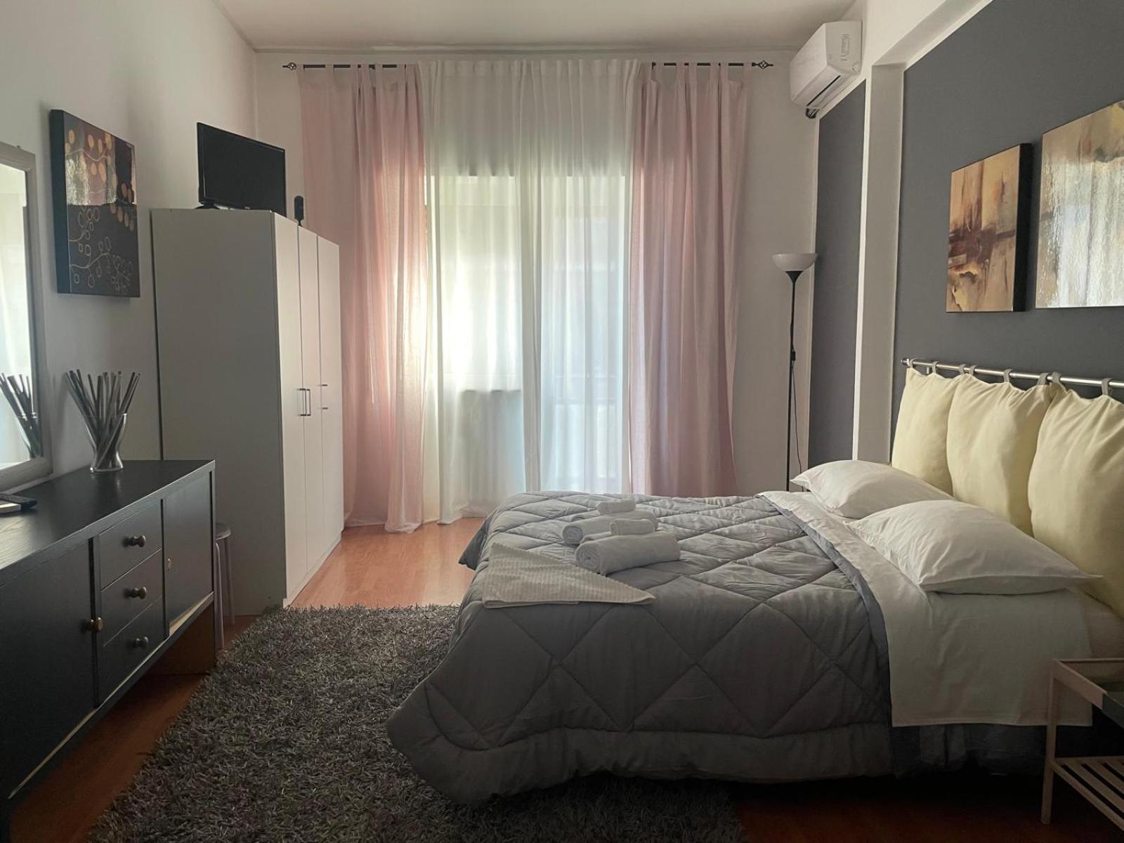 Cornelius Guest house *