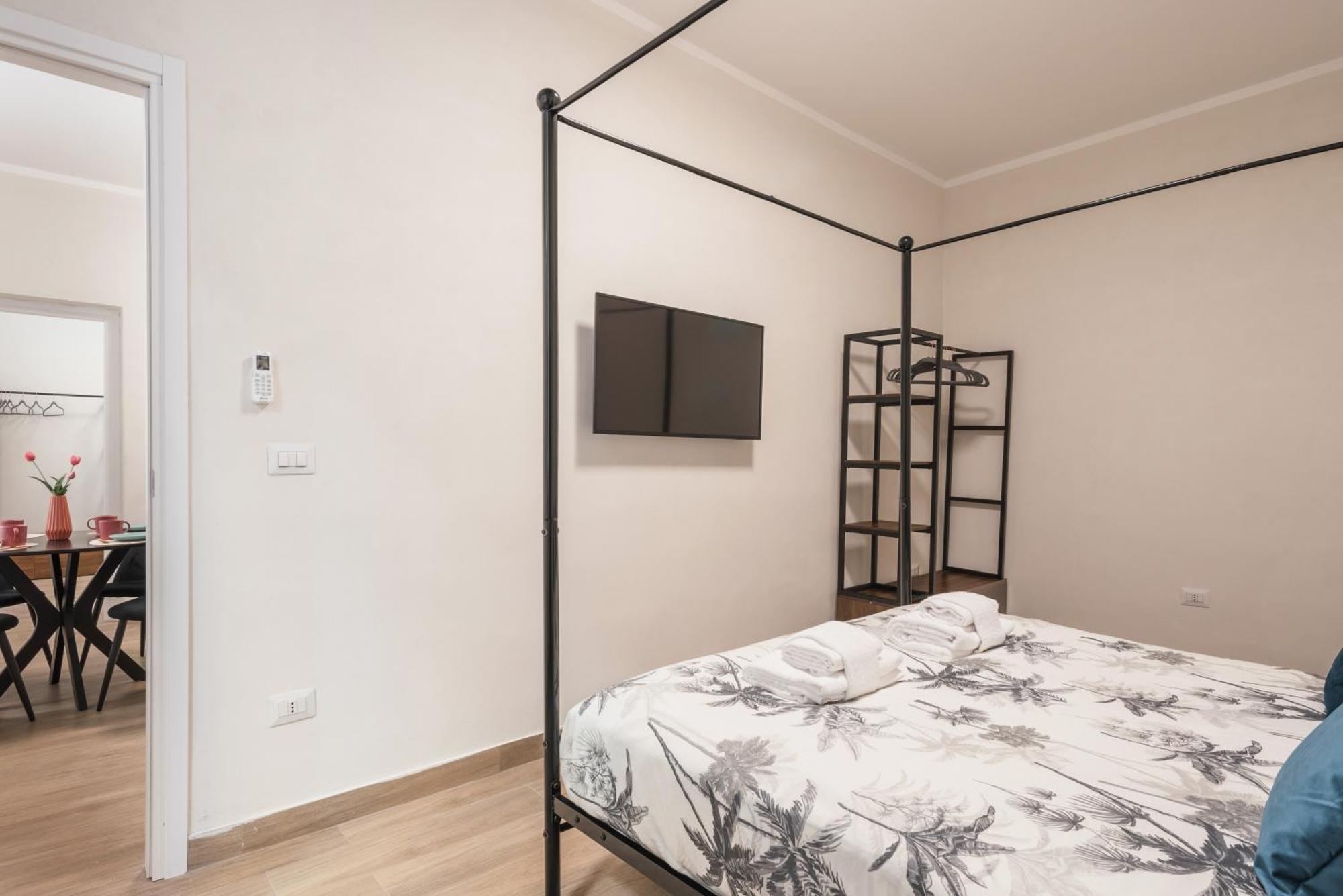 Apartment C2 Class Apartment, 2 Da Letto Con Giardino In Zona Via Veneto Distante 15 Minuti A Piedi Da Fontana Di Trevi Rome