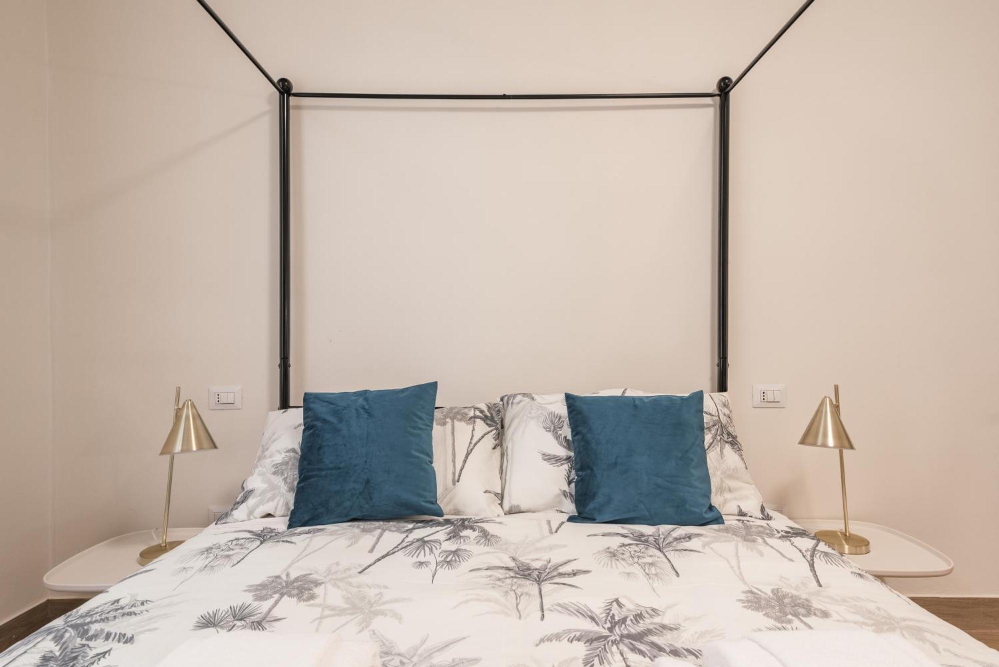 Apartamento C3 Class Apartment, 2 Da Letto, 2 Bagni, Giardino Distante 15 Minuti A Piedi Da Fontana Di Trevi Roma