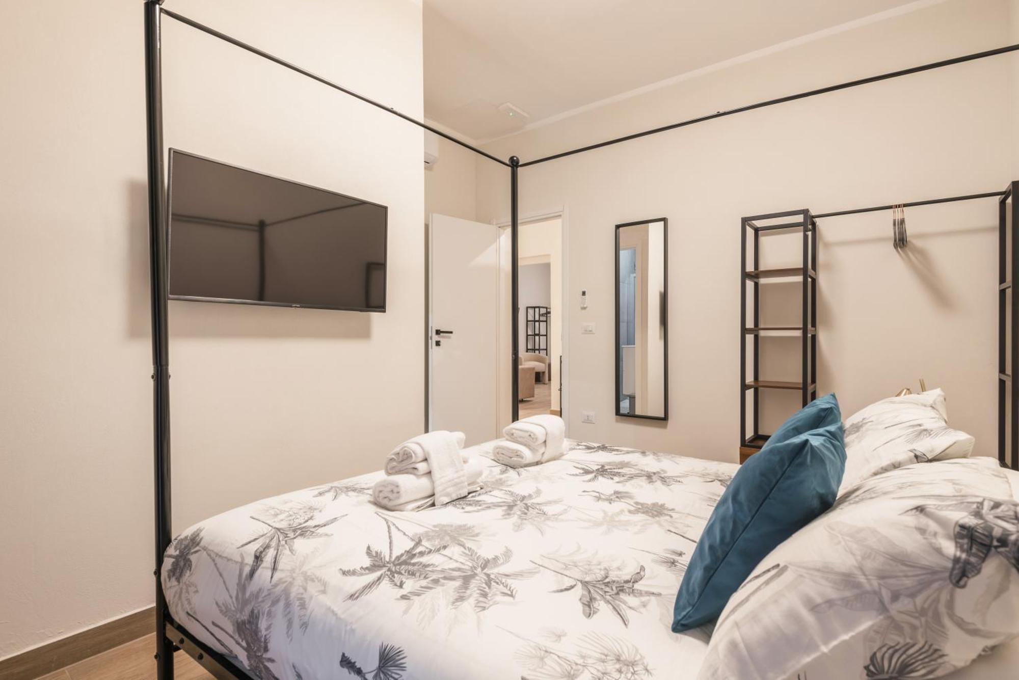 Apartamento C3 Class Apartment, 2 Da Letto, 2 Bagni, Giardino Distante 15 Minuti A Piedi Da Fontana Di Trevi *
