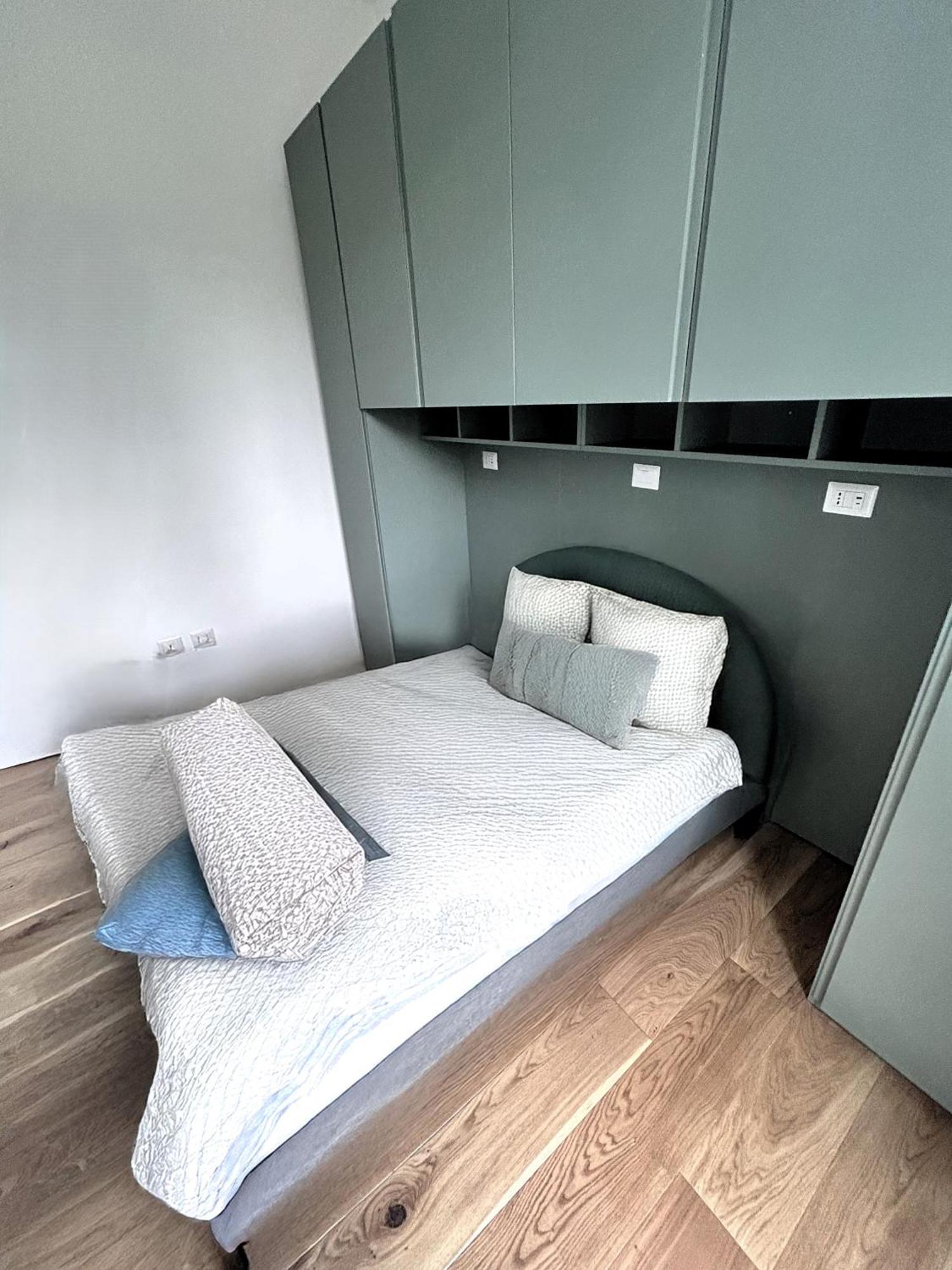 Realty Company Croce Apartment *
