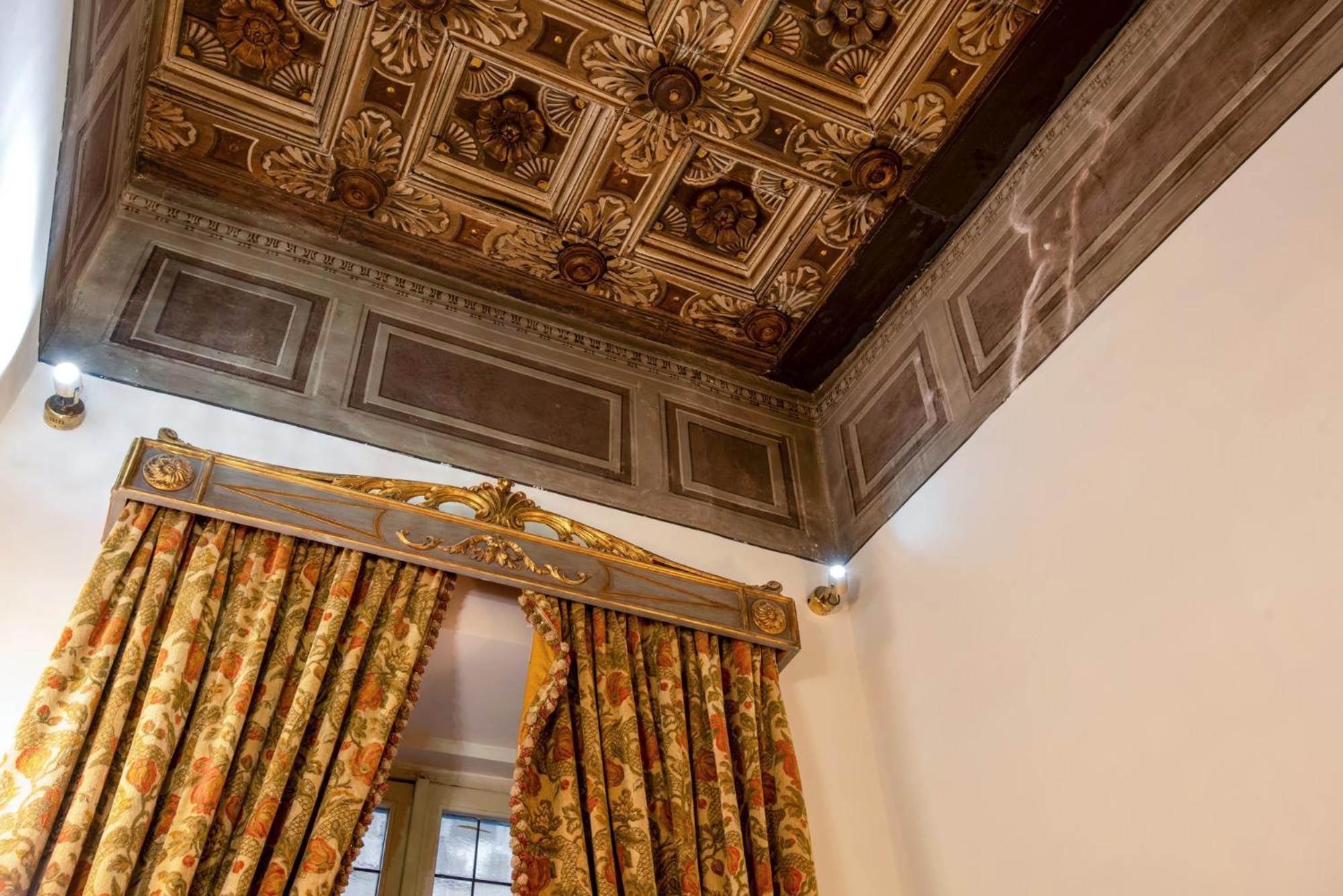 Residenza Sinibaldi - Xvii Century Experience Apartment